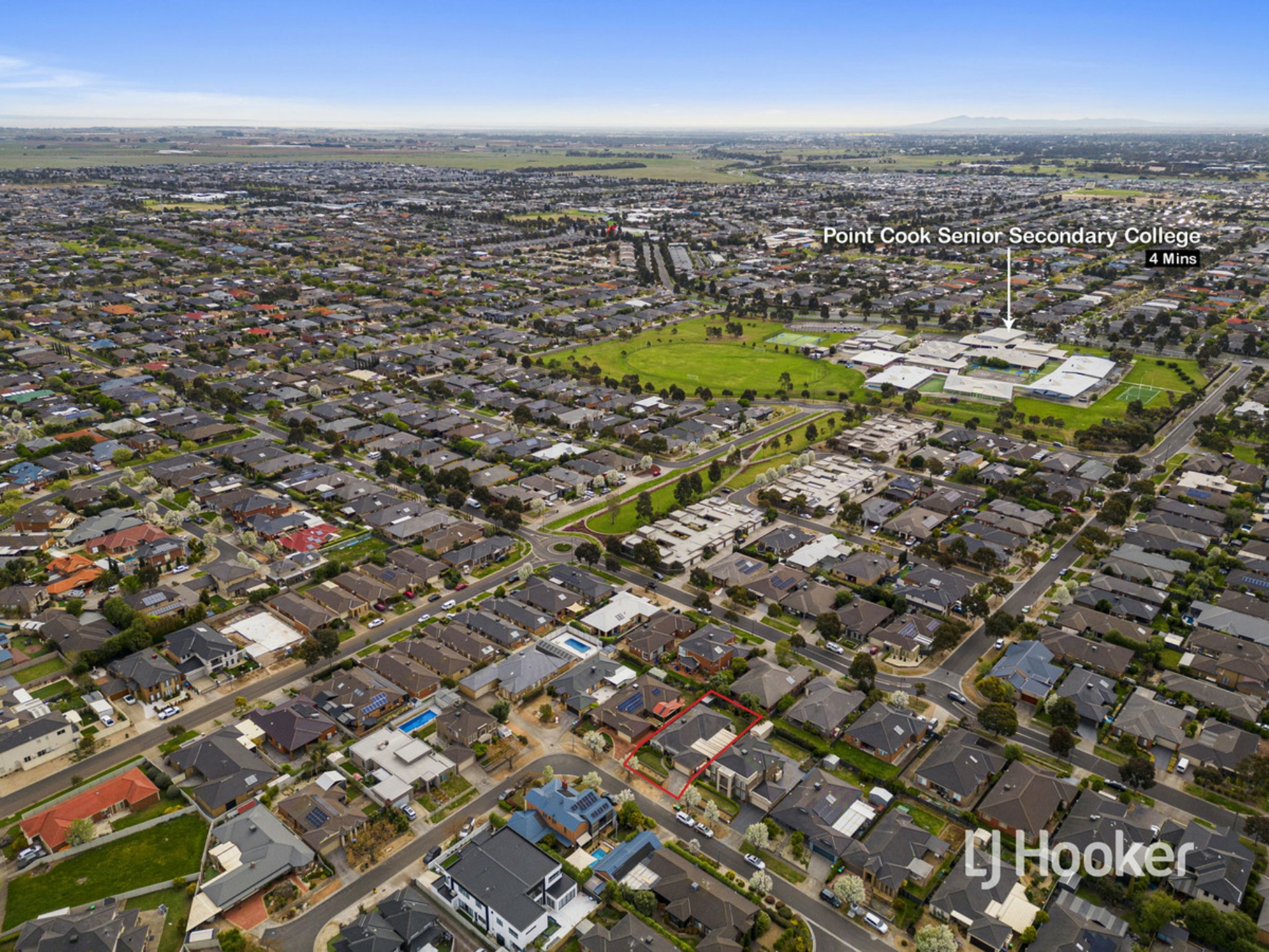 24 Messina Crescent, POINT COOK