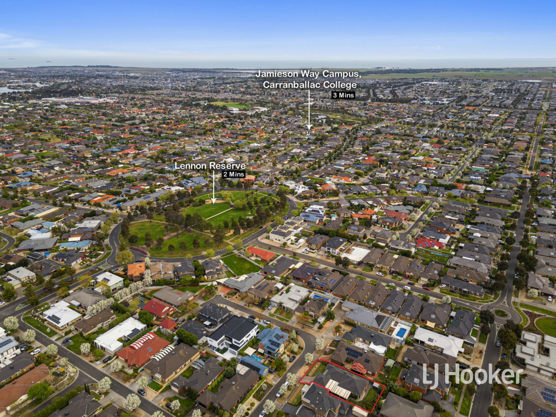 24 Messina Crescent, POINT COOK