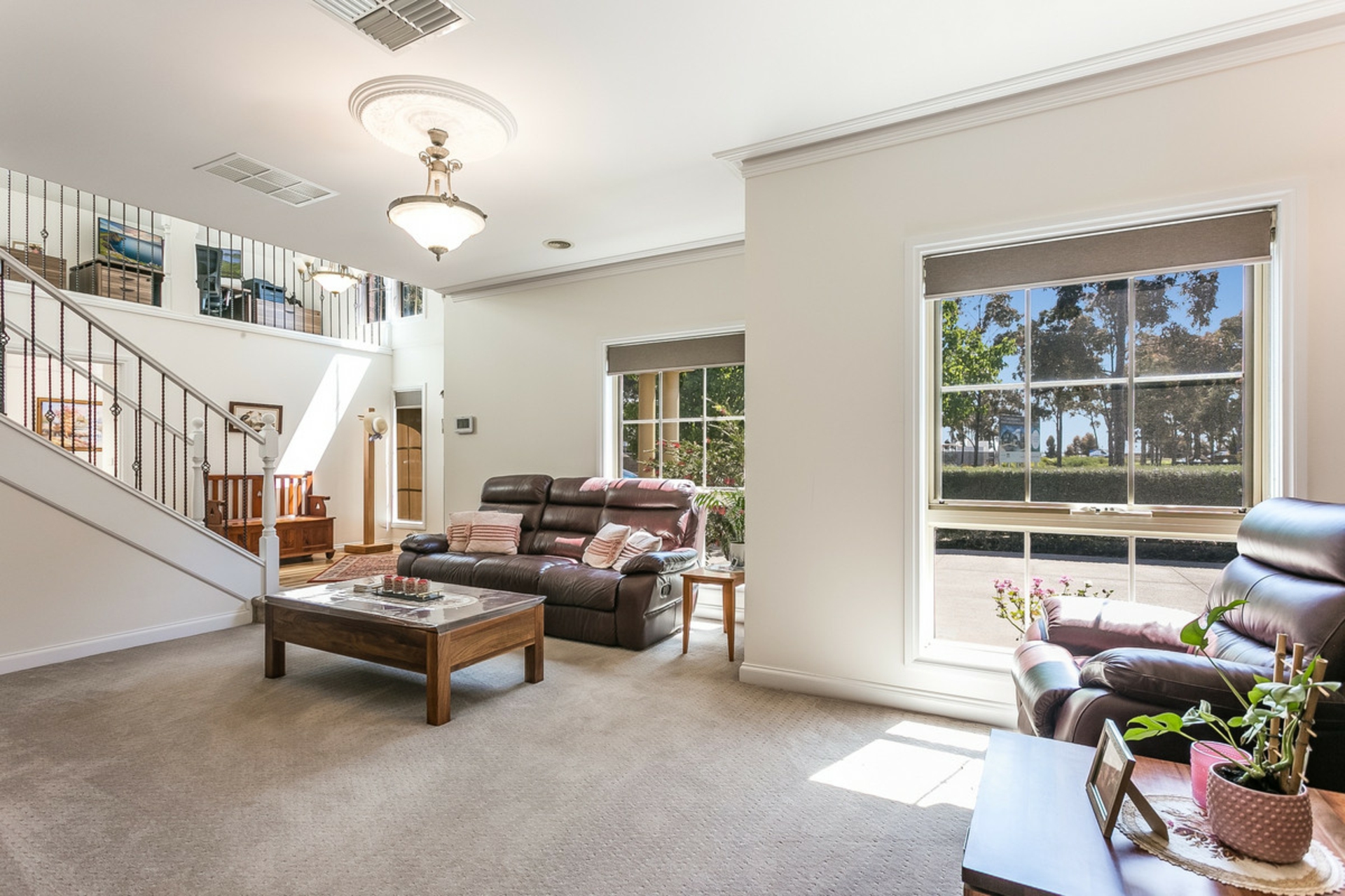 5 Manor Lakes Boulevard, MANOR LAKES