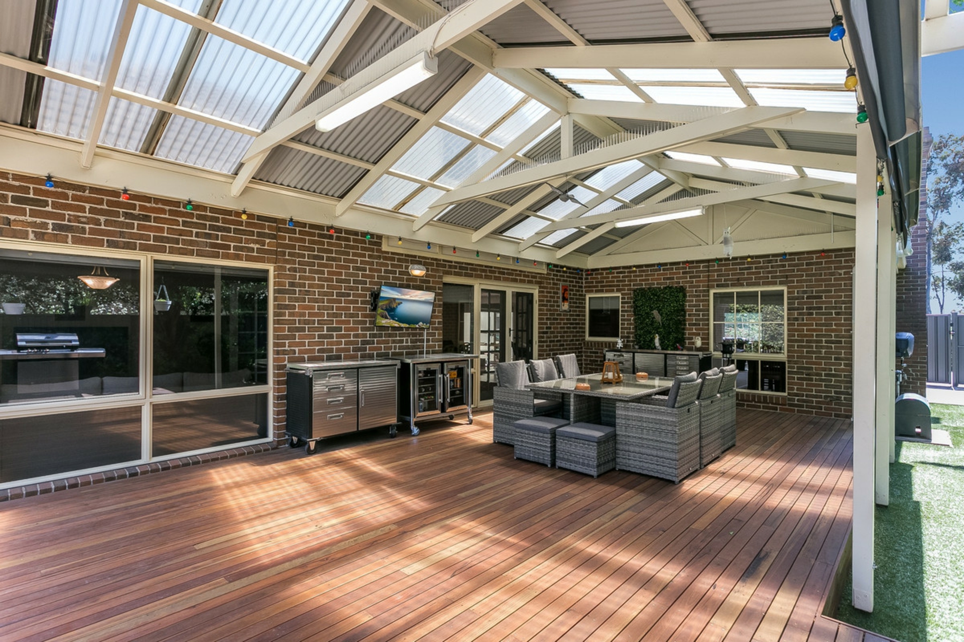 5 Manor Lakes Boulevard, MANOR LAKES