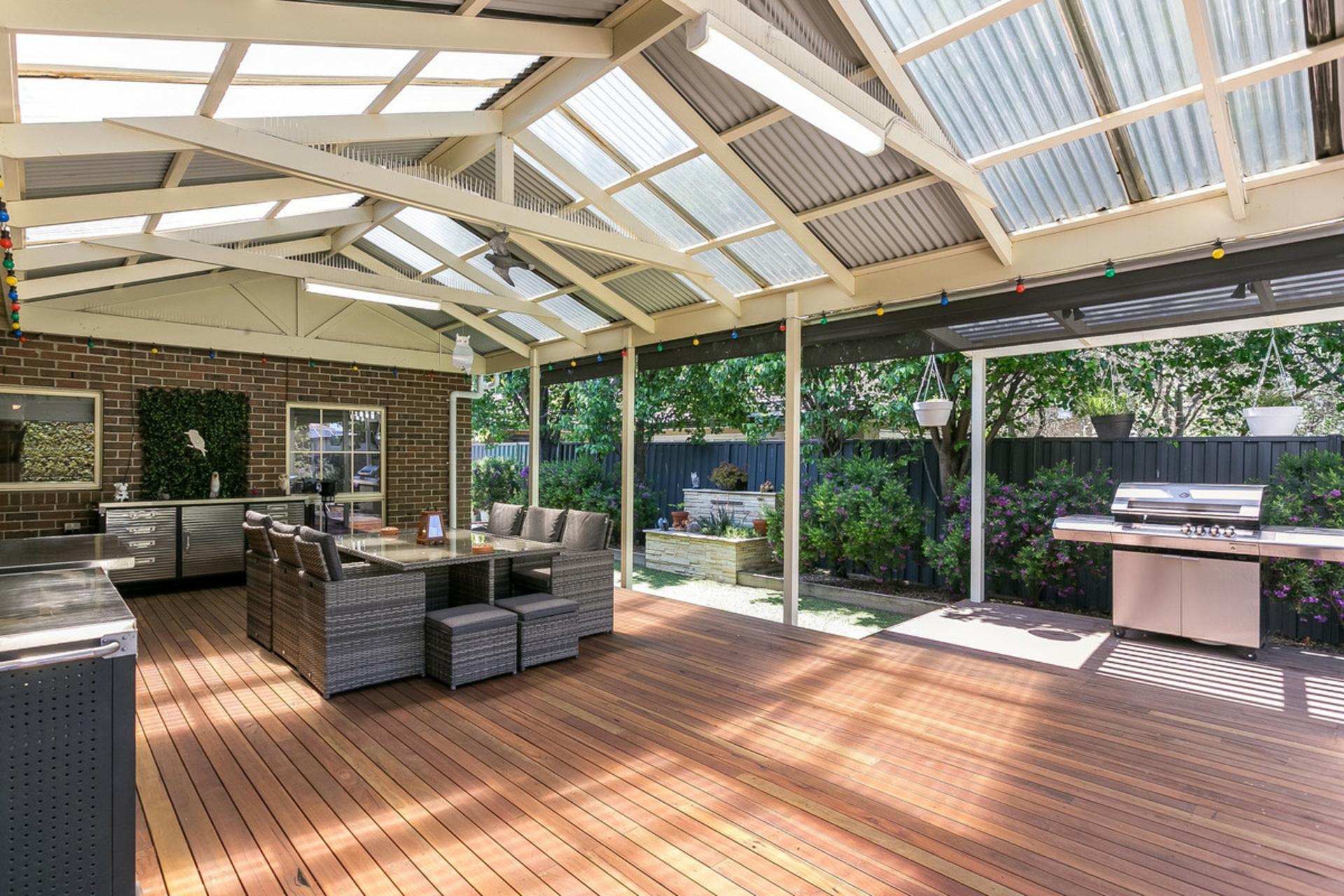5 Manor Lakes Boulevard, MANOR LAKES