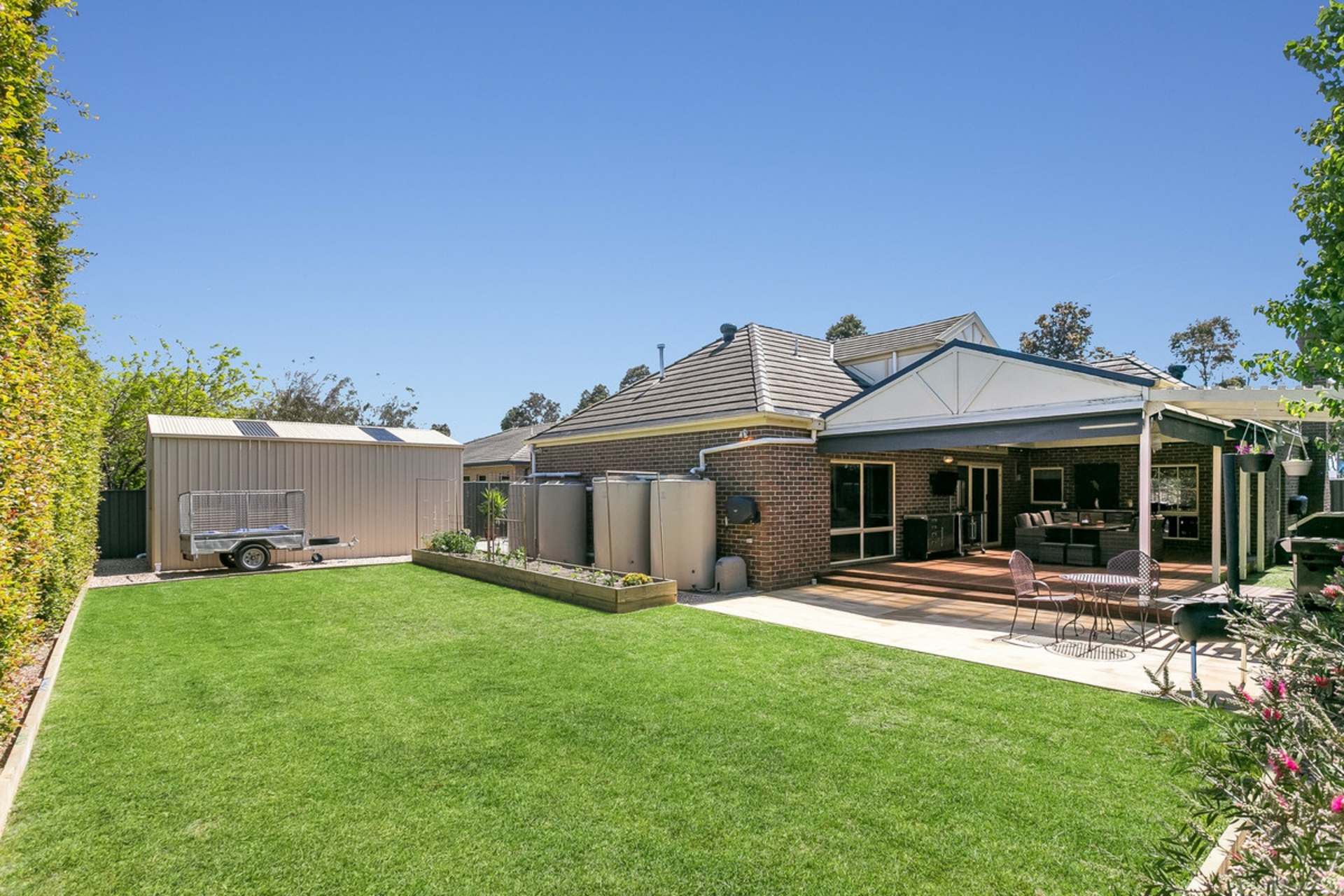 5 Manor Lakes Boulevard, MANOR LAKES