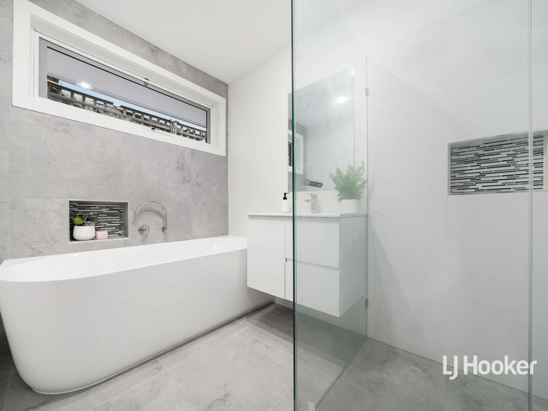 52 High Street South, ALTONA MEADOWS