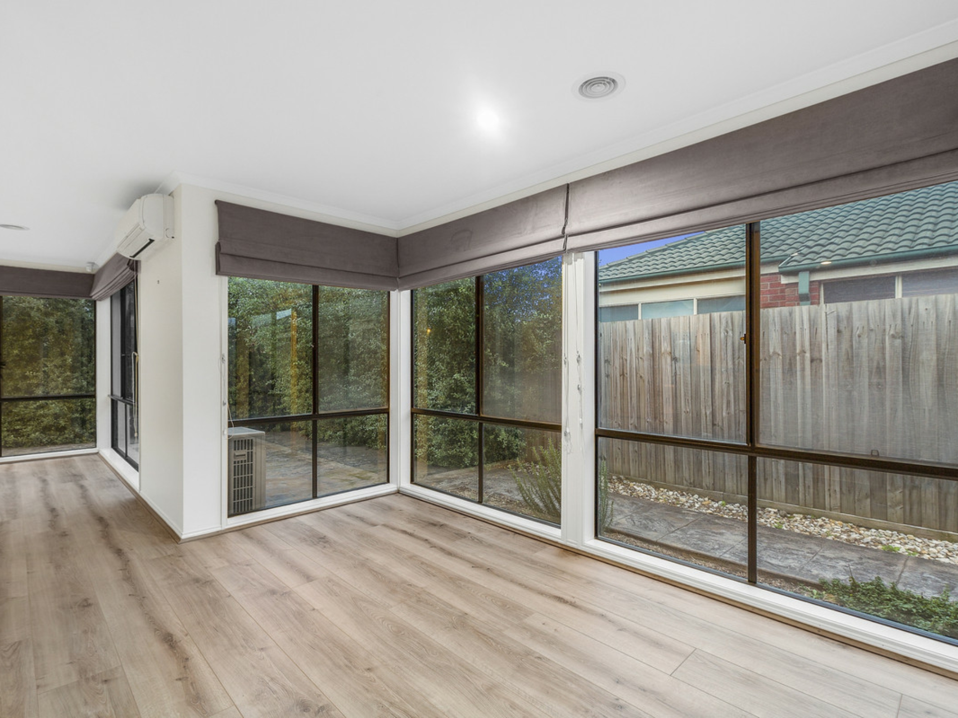 1 Dorrington Street, POINT COOK