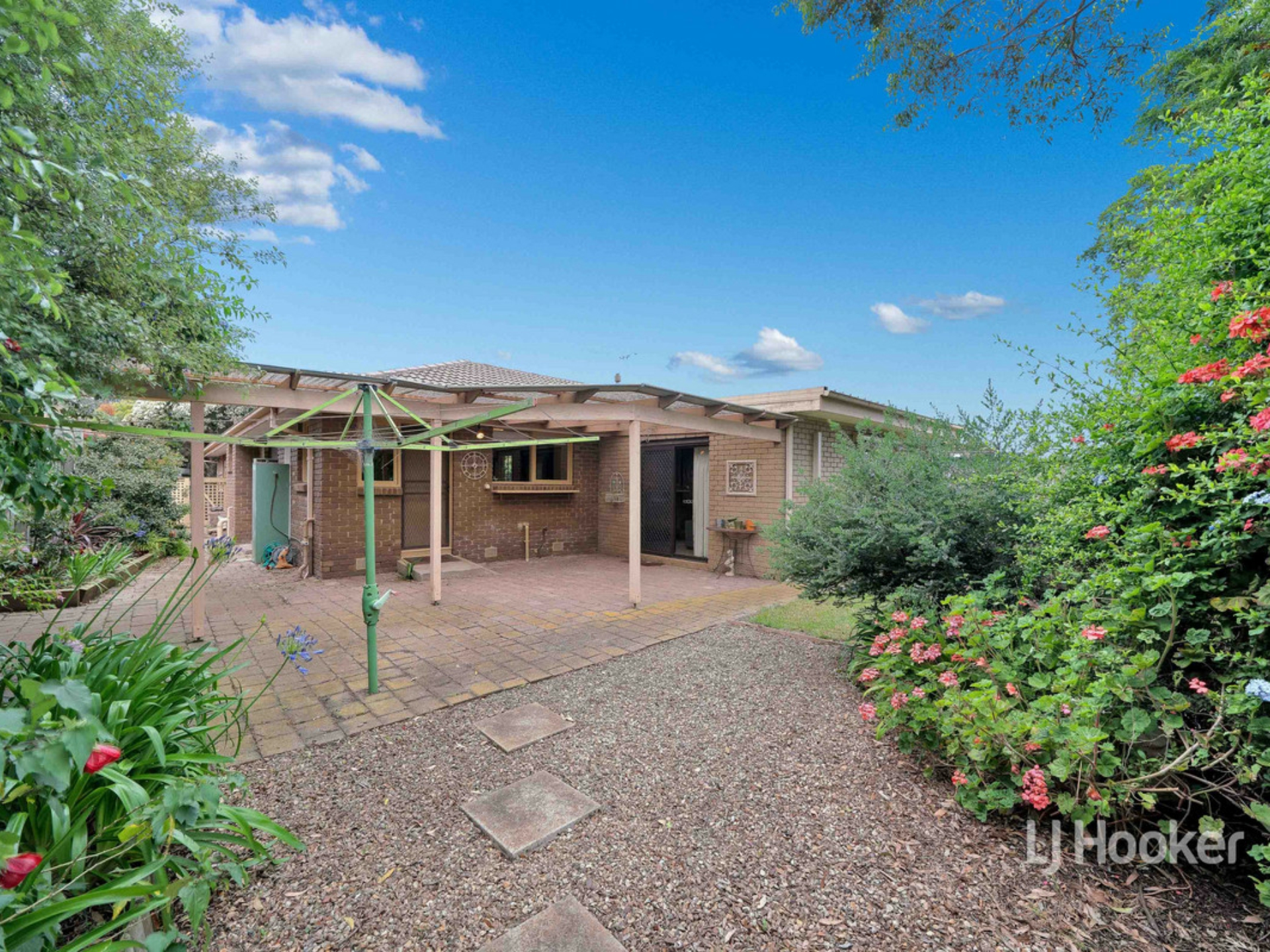 31 Durham Crescent, HOPPERS CROSSING