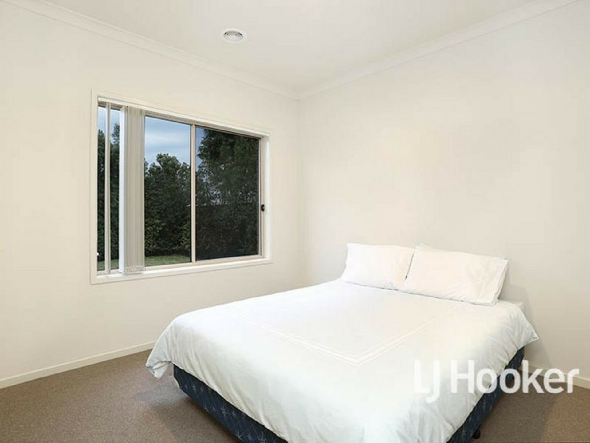 8 Tanner Mews, POINT COOK
