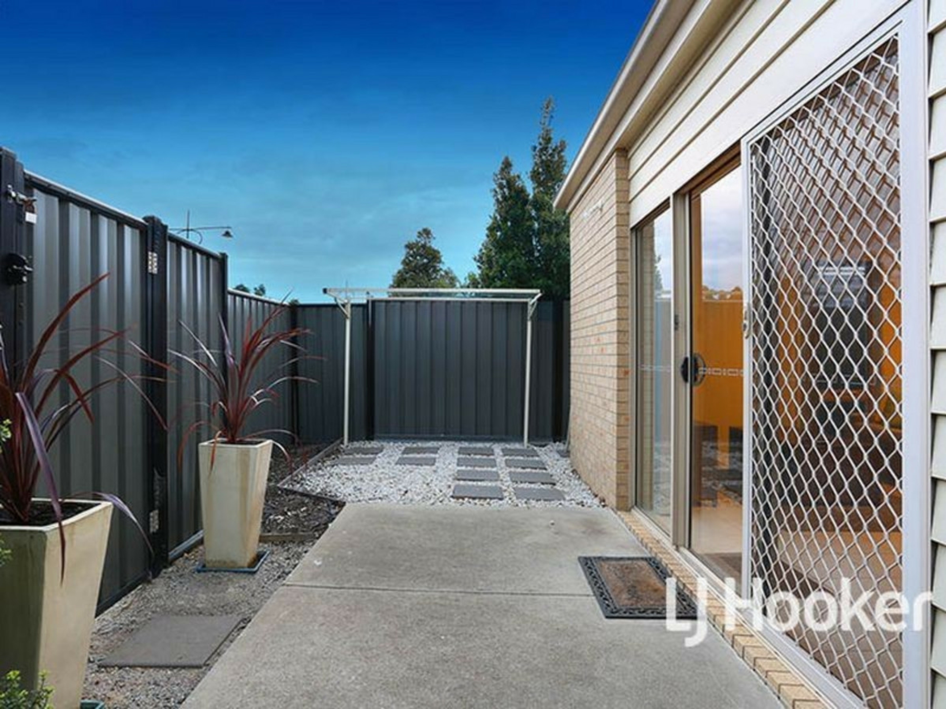 8 Tanner Mews, POINT COOK