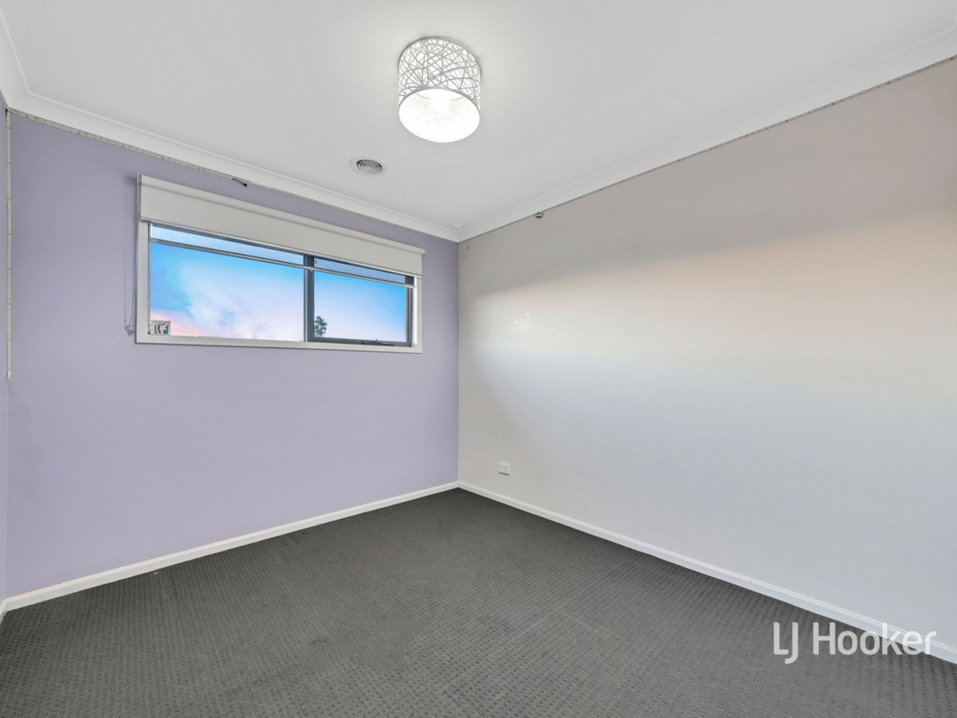 43 Stoneyfell Road, POINT COOK