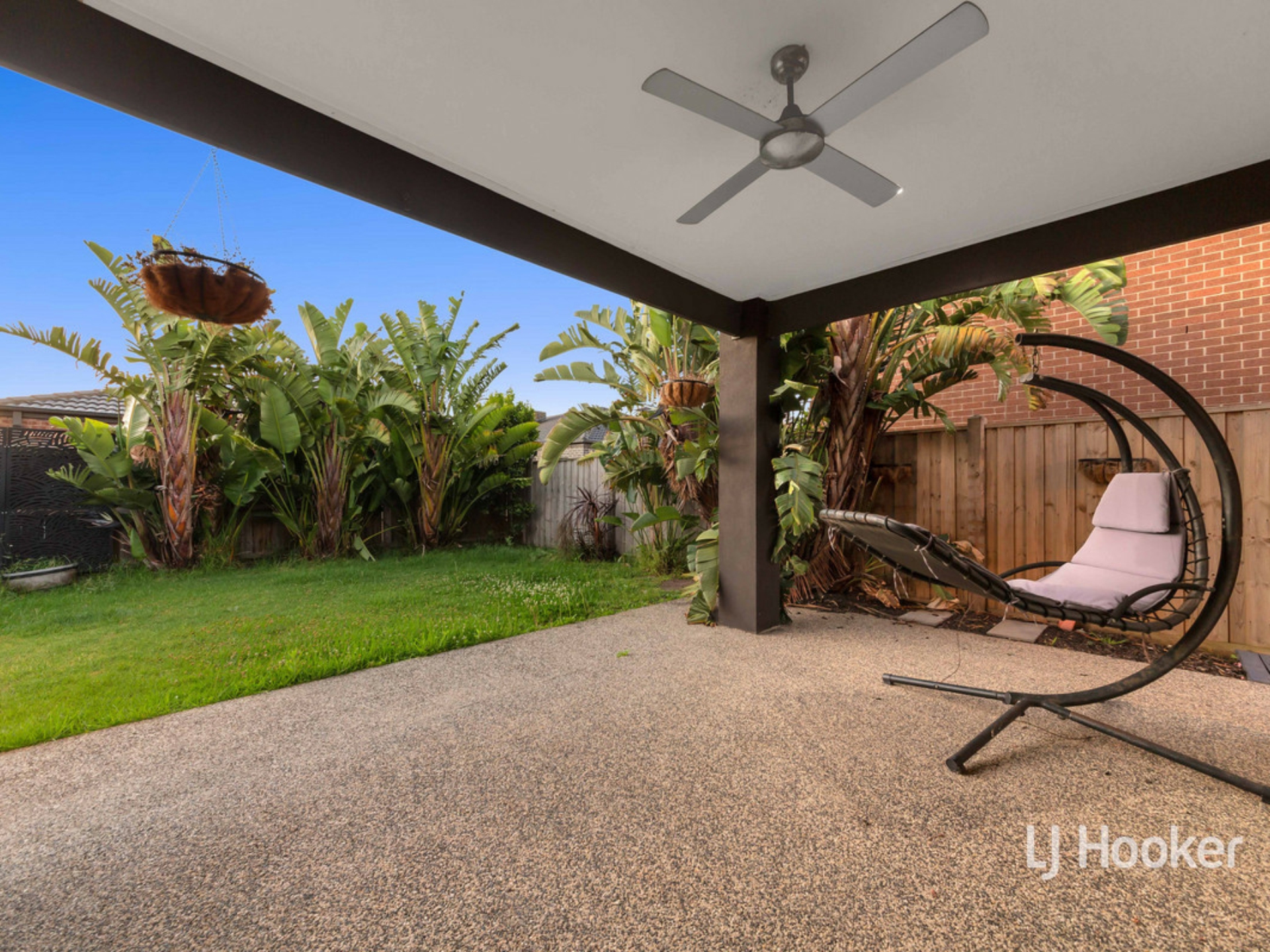 43 Stoneyfell Road, POINT COOK