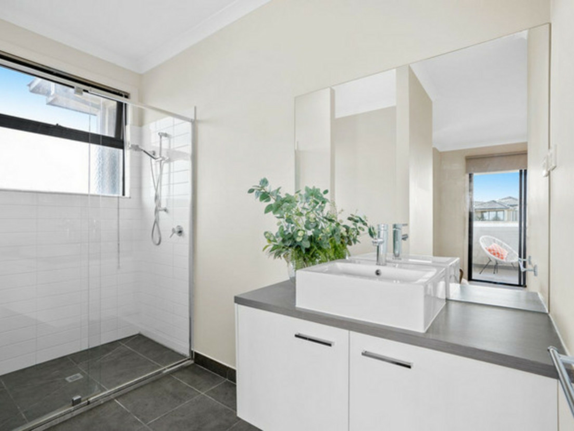 48 Greg Norman Drive, SANCTUARY LAKES