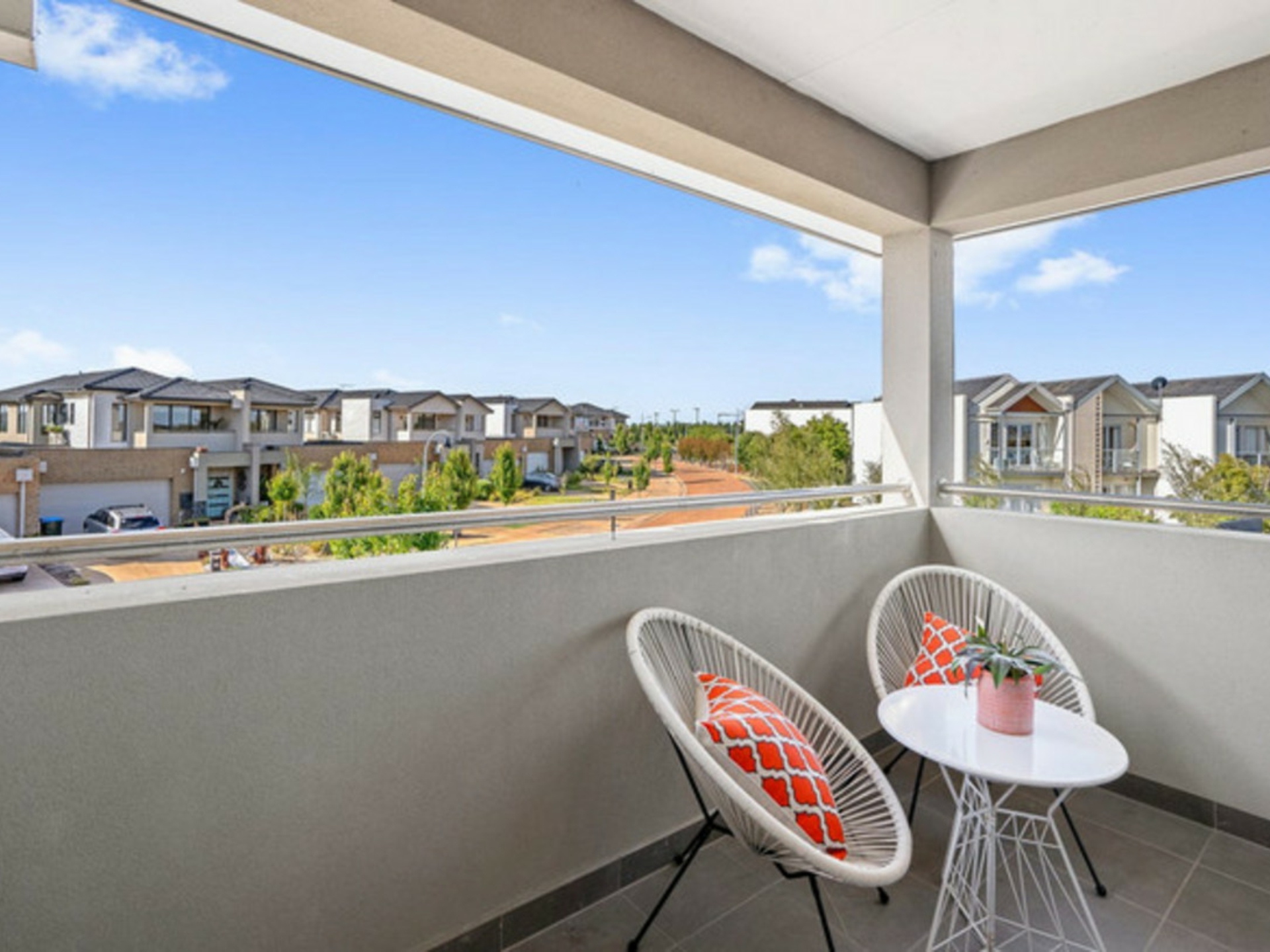 48 Greg Norman Drive, SANCTUARY LAKES