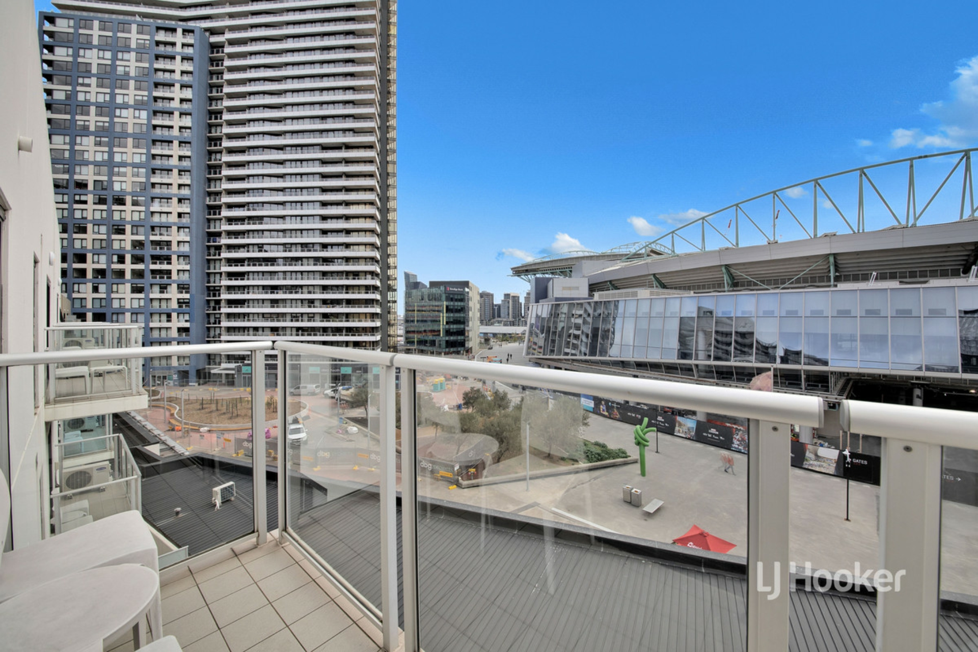 813/750 Bourke Street, DOCKLANDS