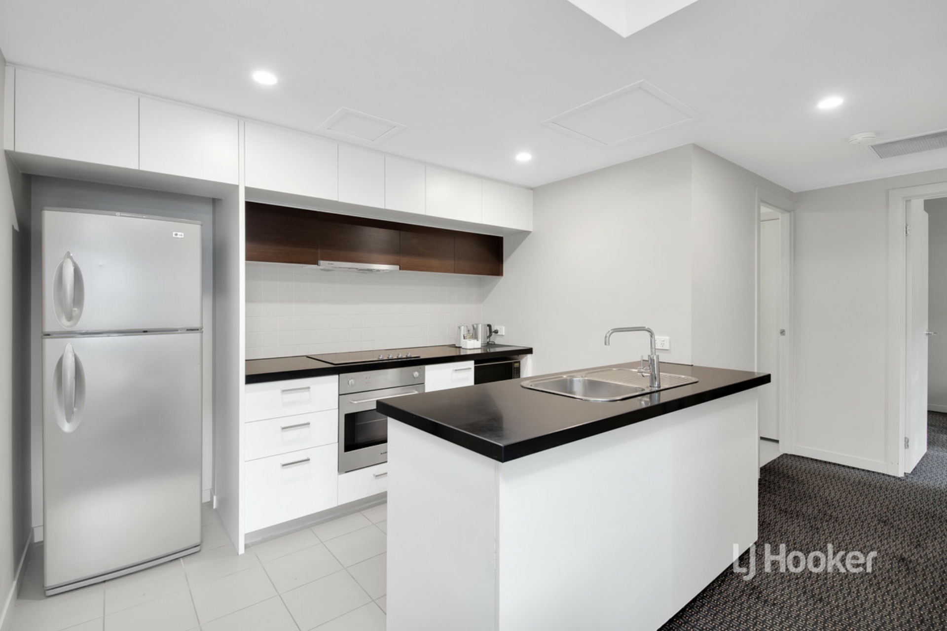 813/750 Bourke Street, DOCKLANDS