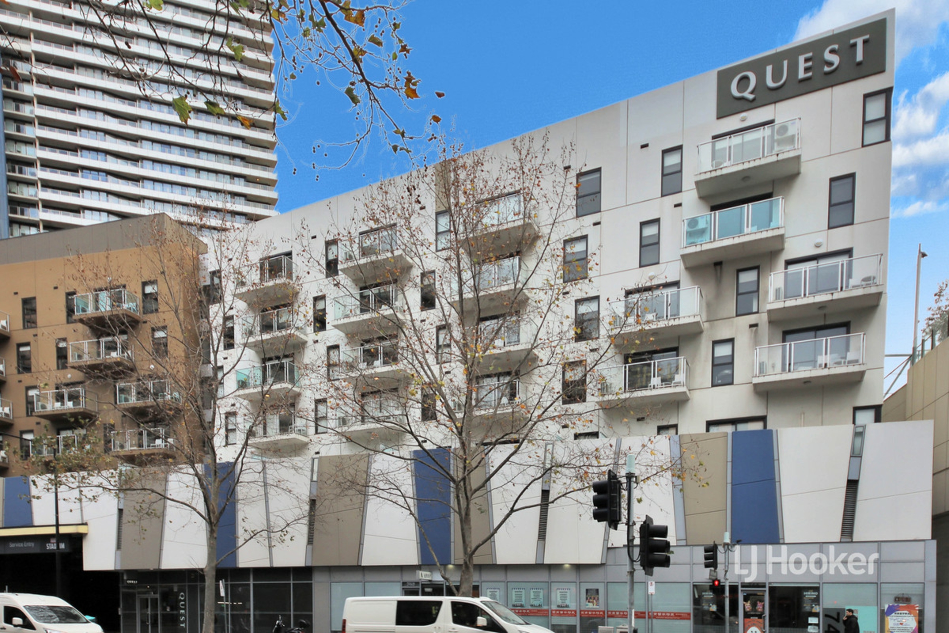 813/750 Bourke Street — photo 14 of 16