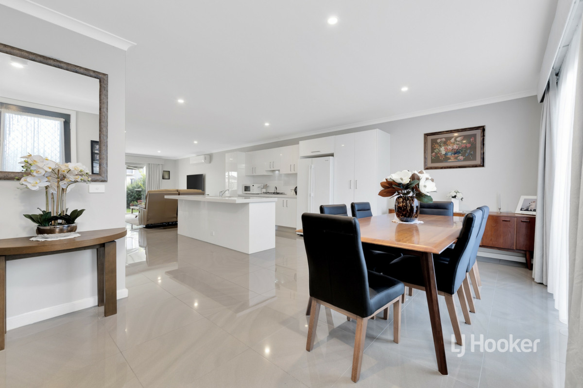 6/2 Crown Street, LAVERTON