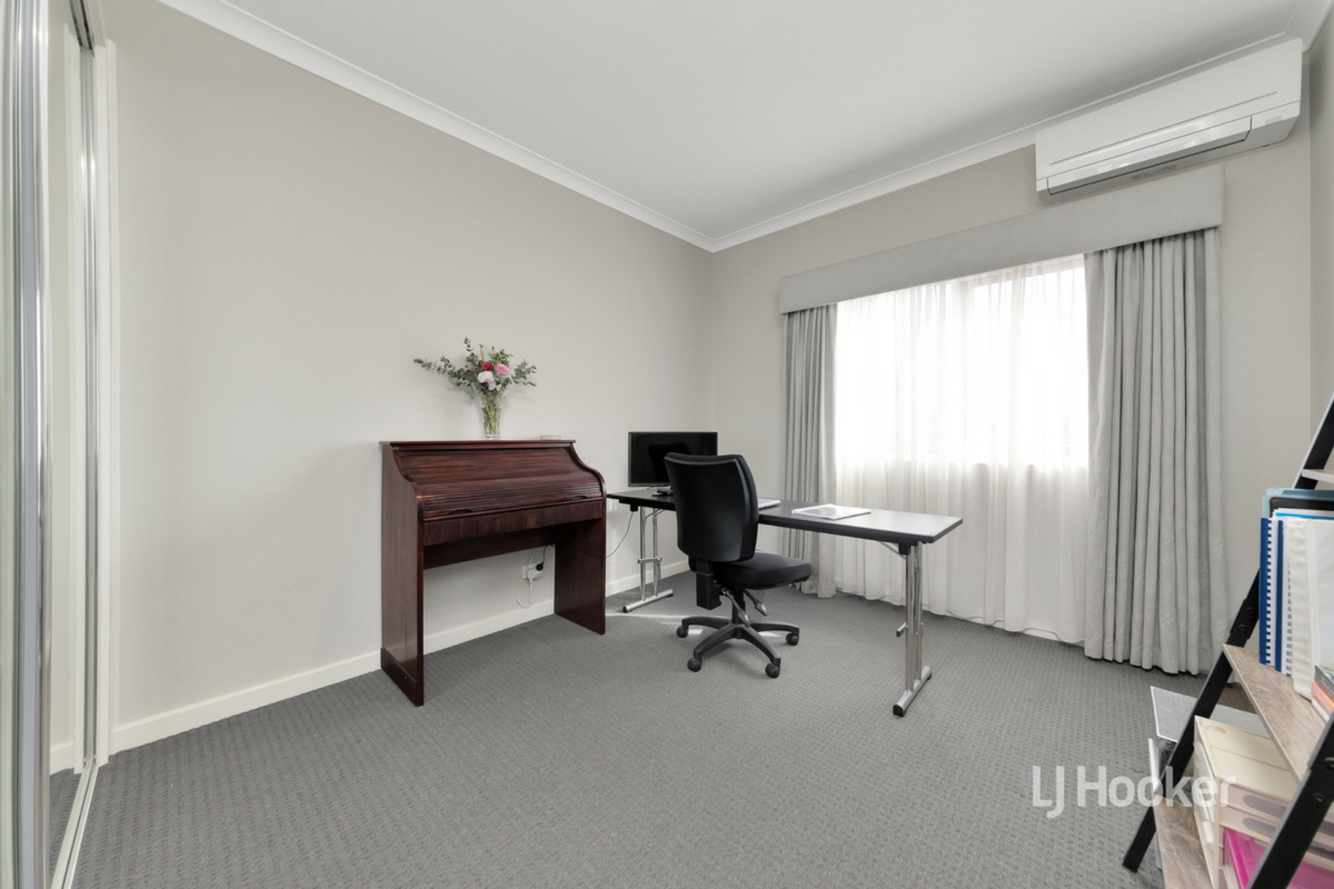6/2 Crown Street, LAVERTON