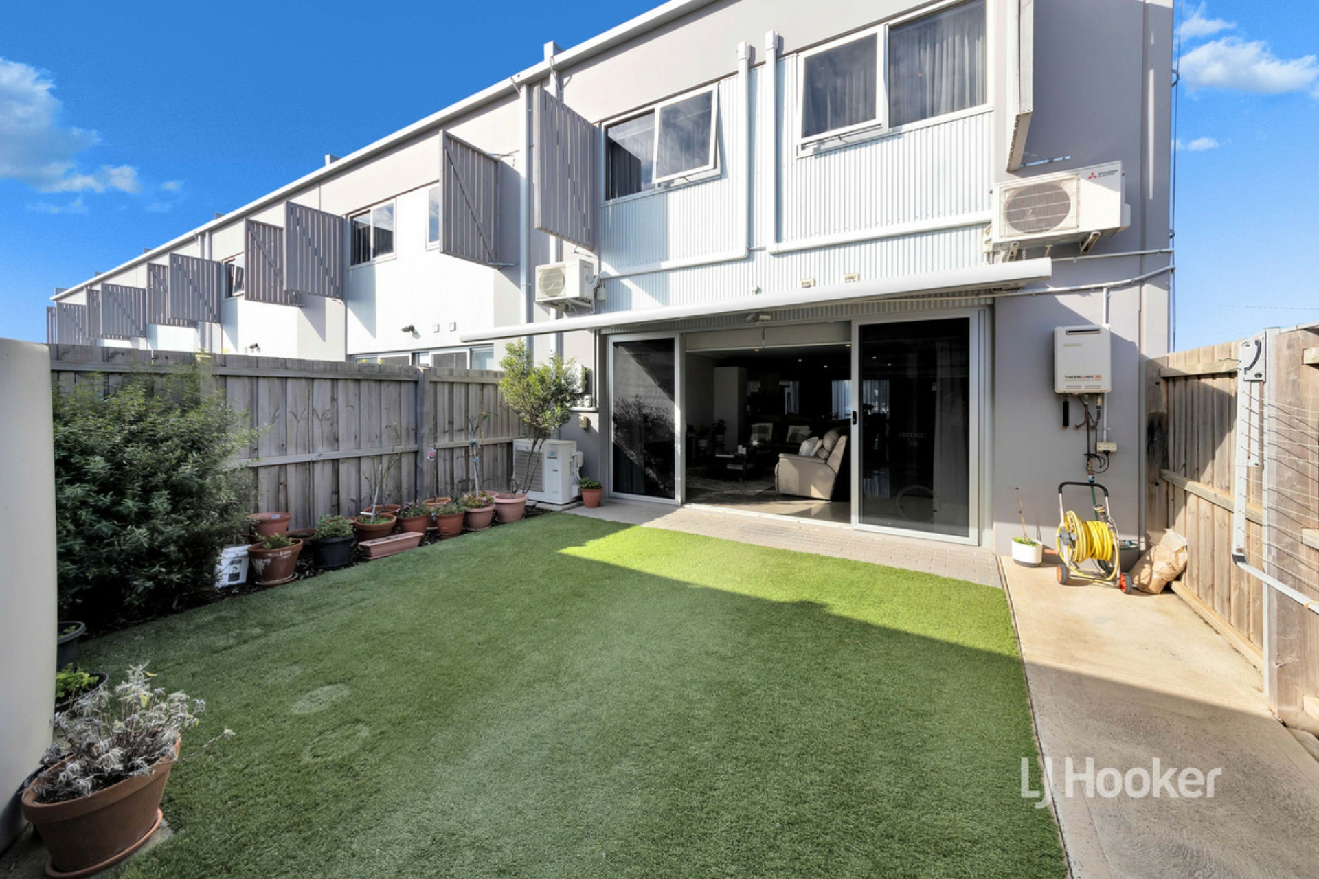 6/2 Crown Street, LAVERTON