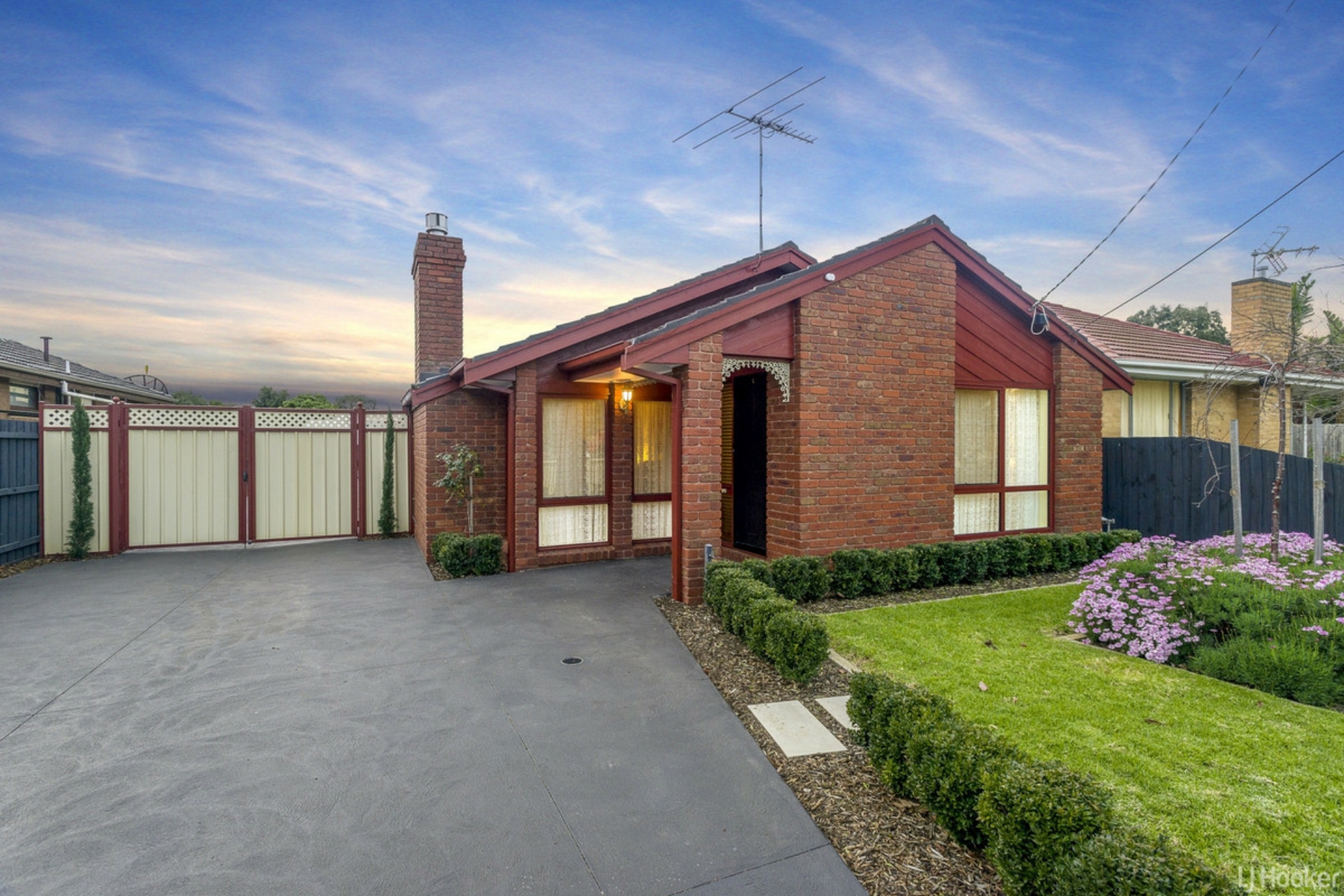 30 Central Avenue, ALTONA MEADOWS