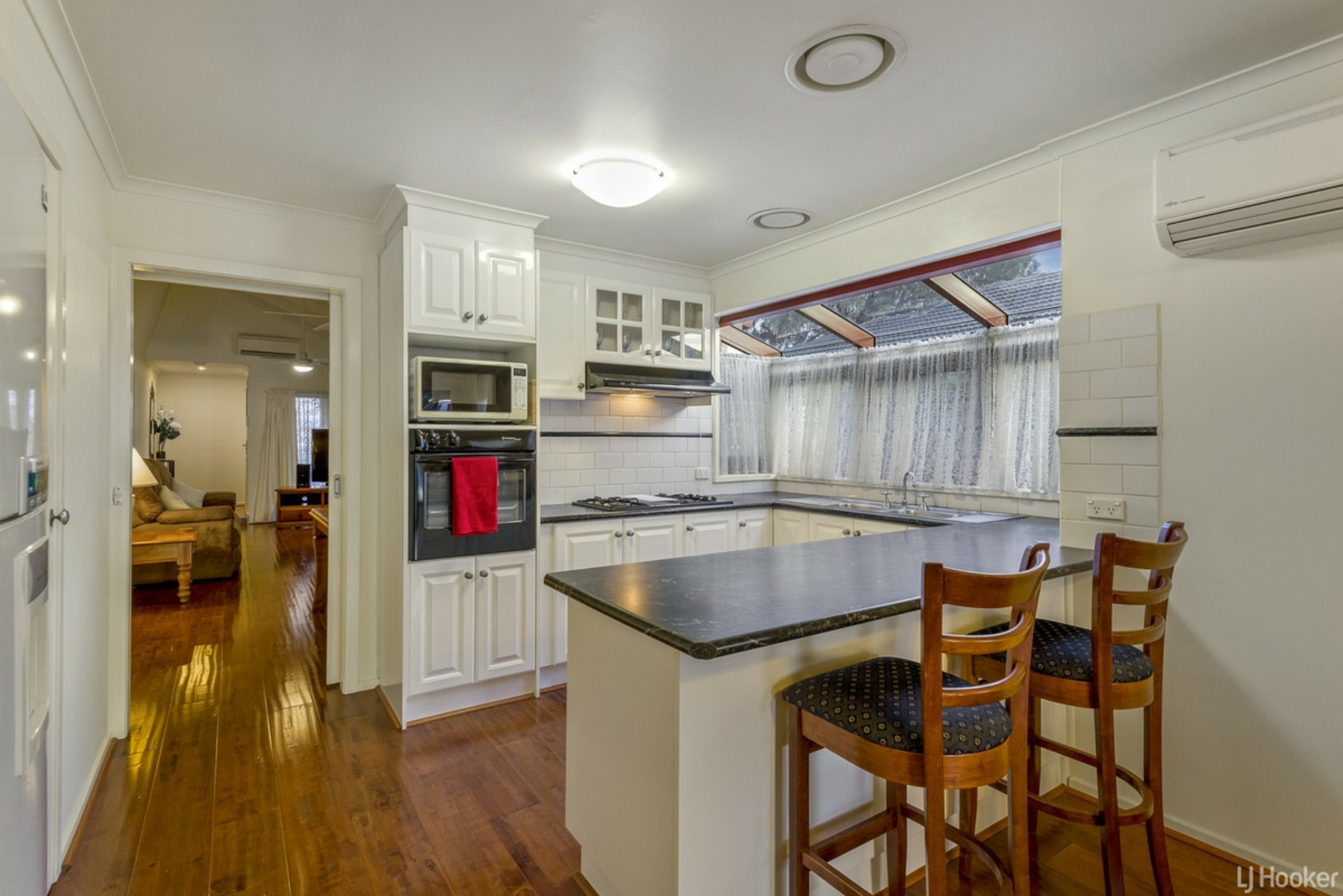 30 Central Avenue, ALTONA MEADOWS