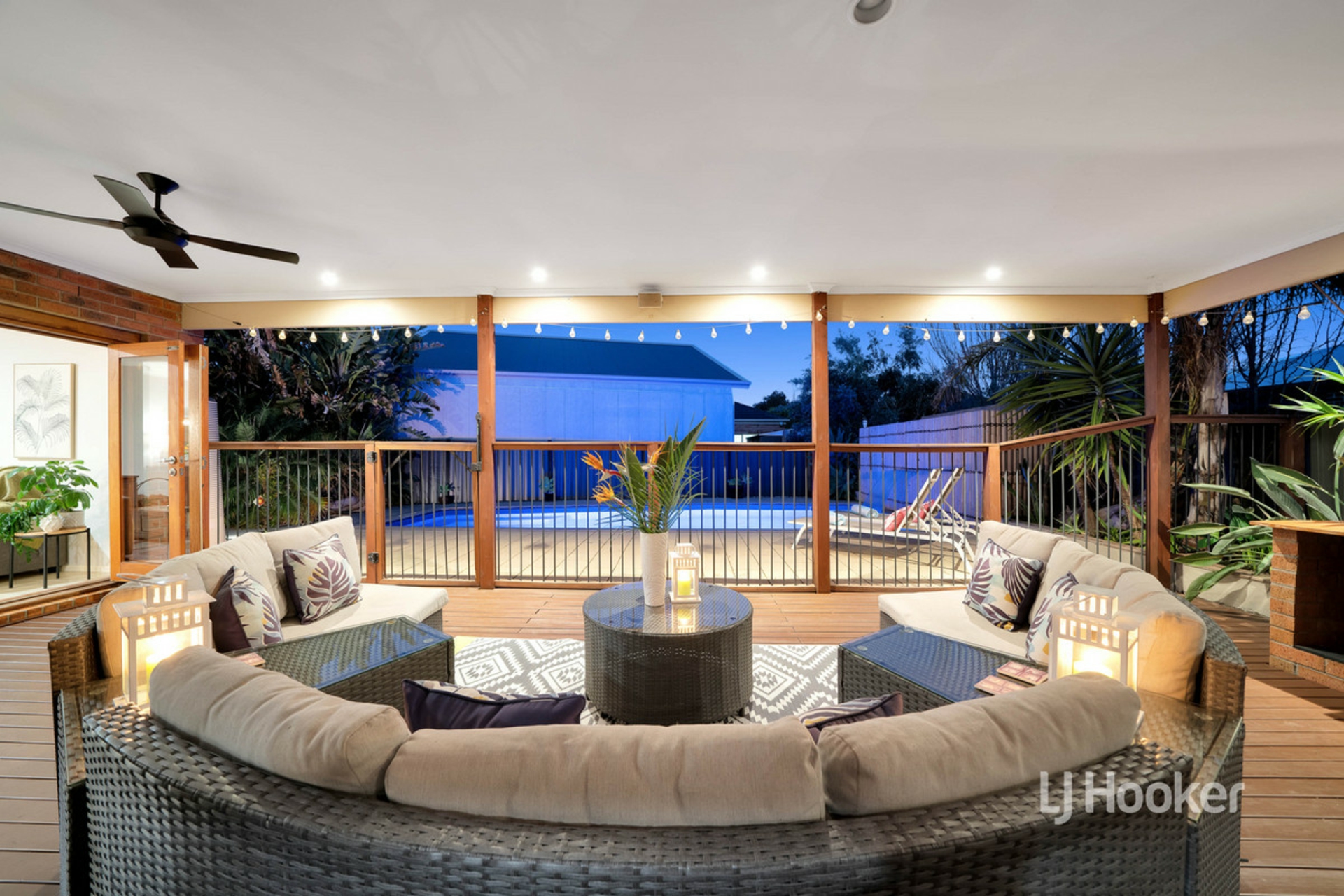 25 Peppertree Drive, POINT COOK