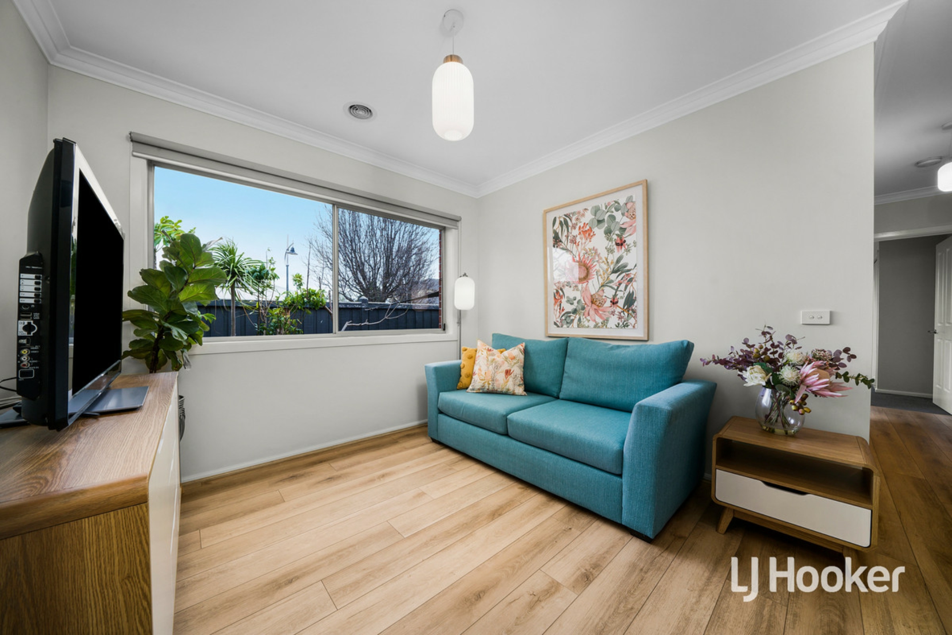 90 Fongeo Drive, POINT COOK