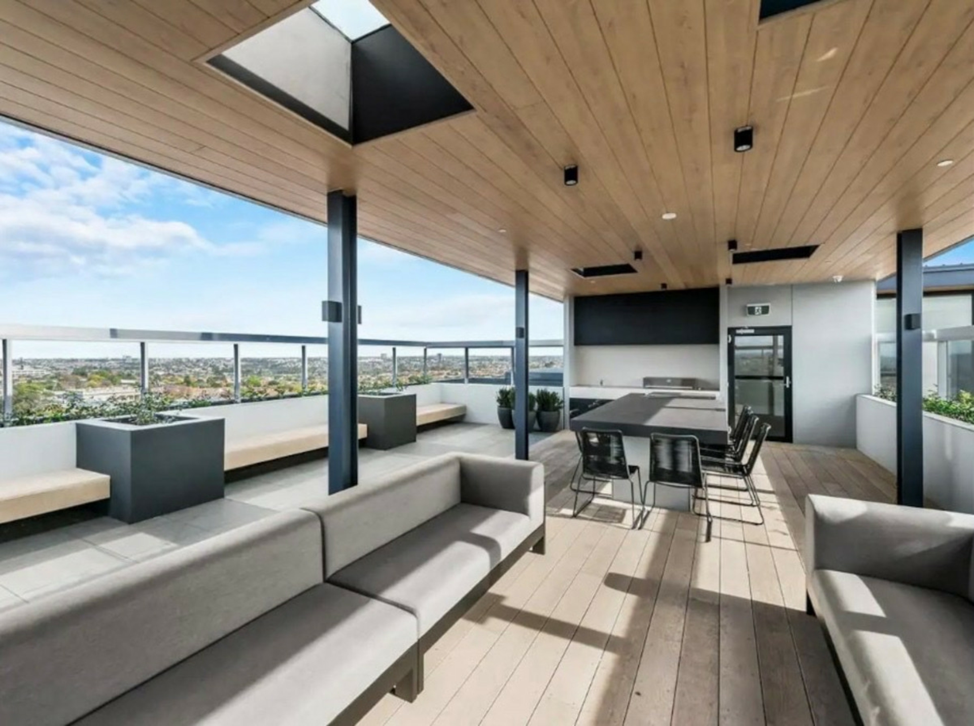 311/19 Russell Street, ESSENDON