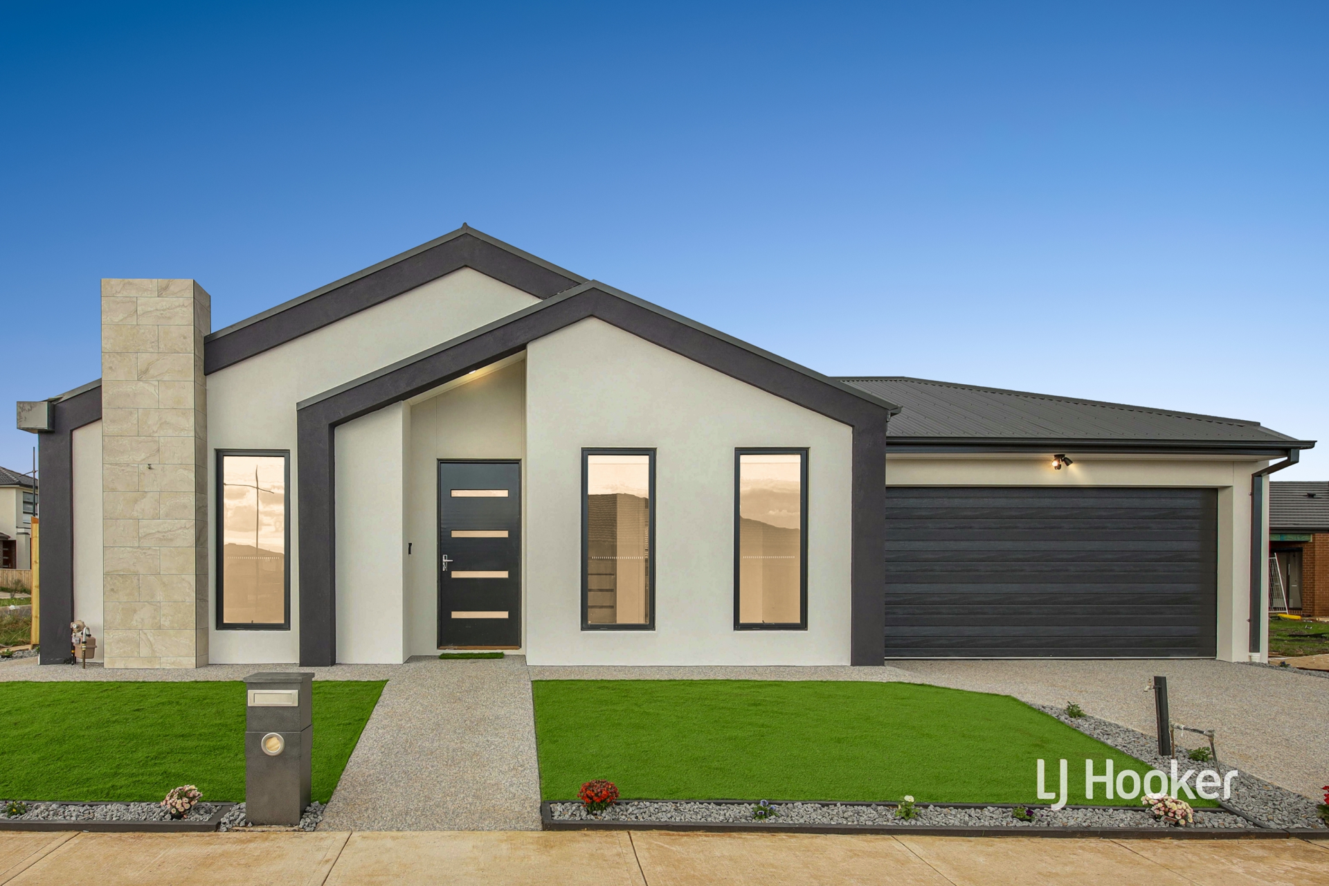 64 Krateron Street, FRASER RISE