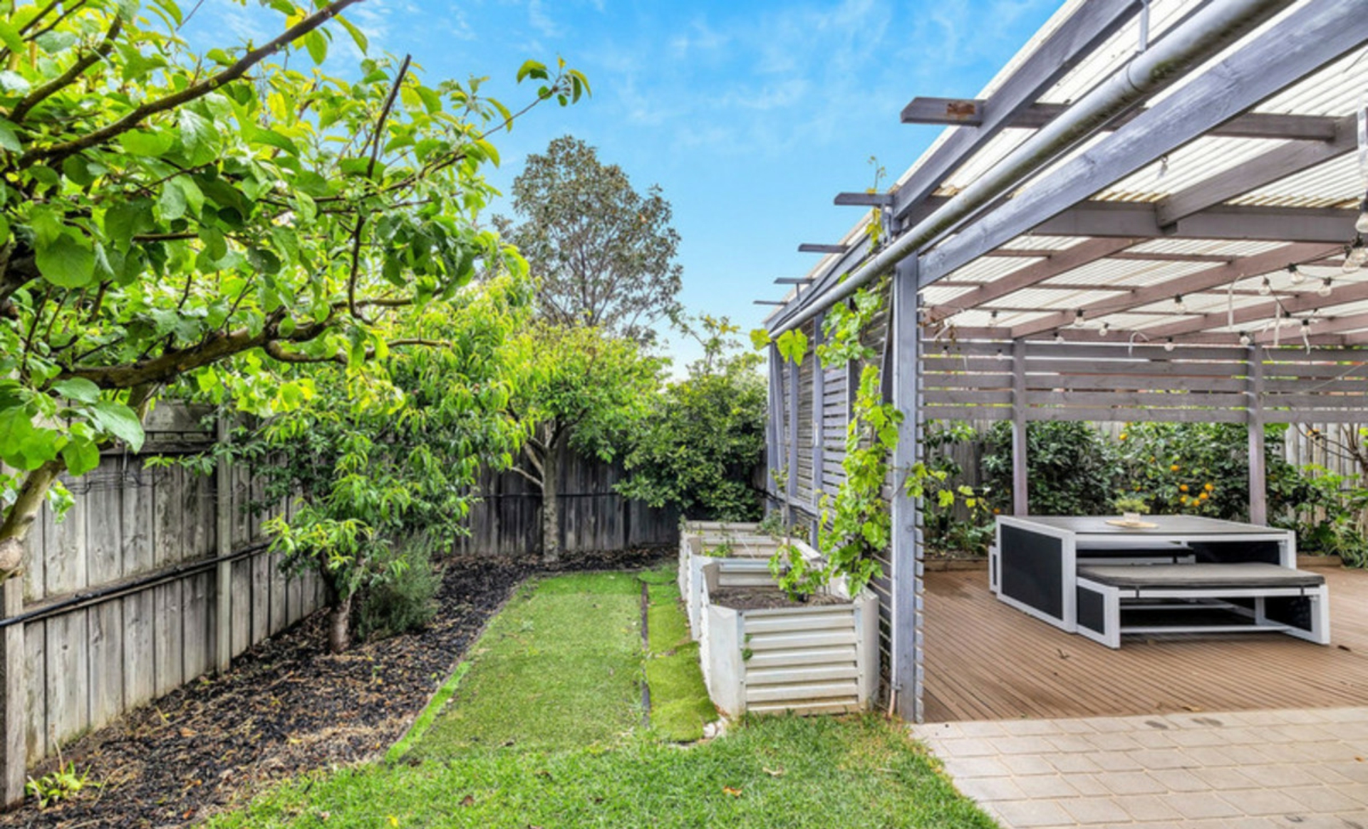 30 Beaumont Drive, POINT COOK