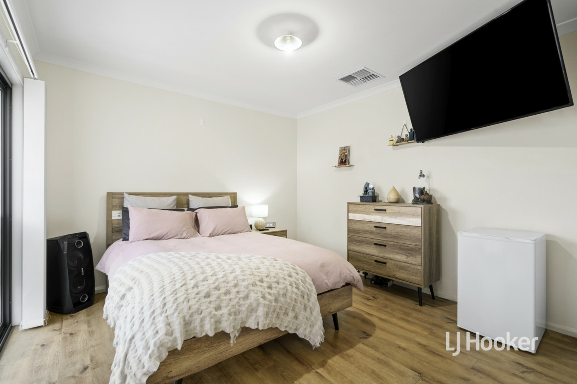 81 Terrene Terrace, Point Cook