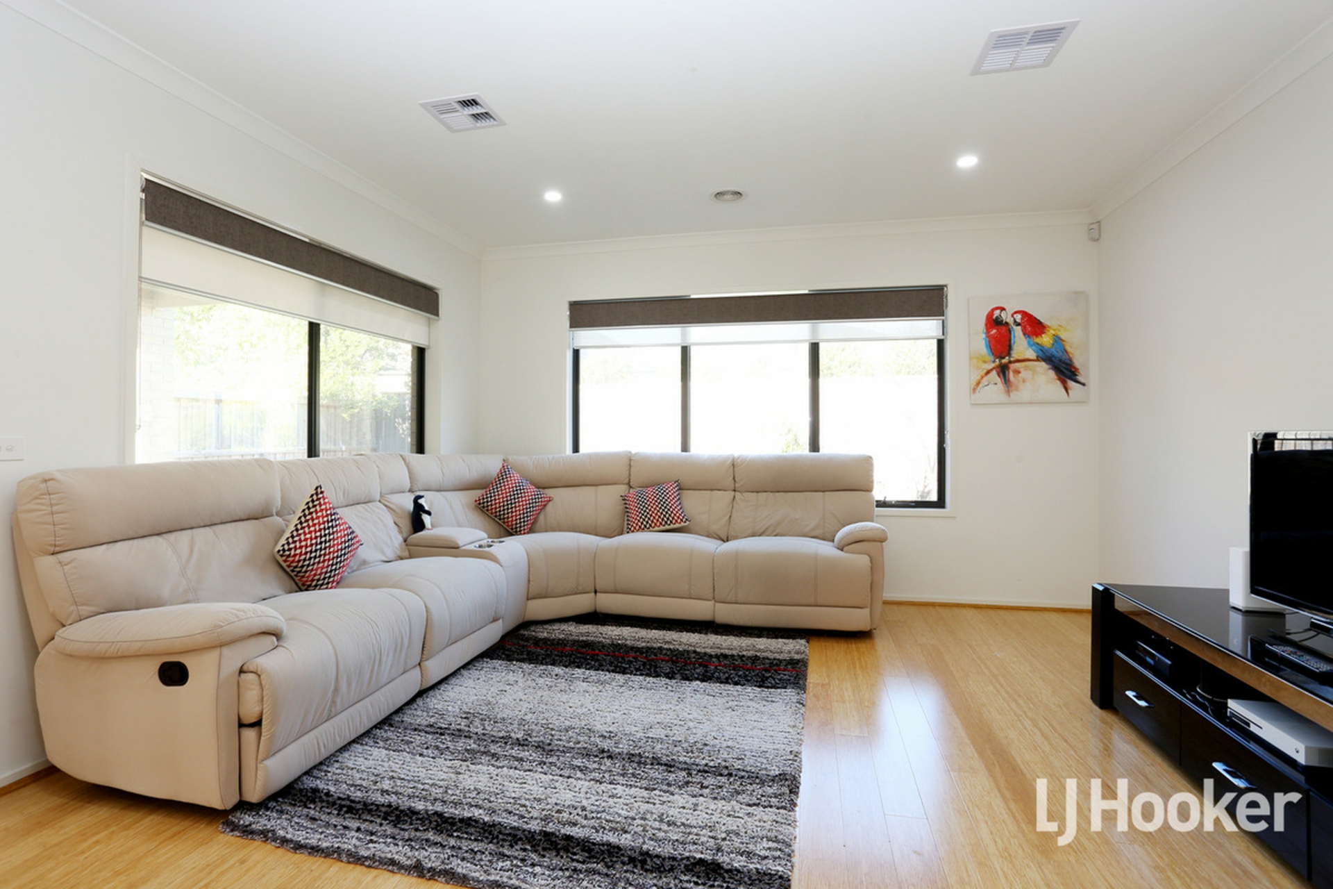 43 Hargrave Avenue, POINT COOK