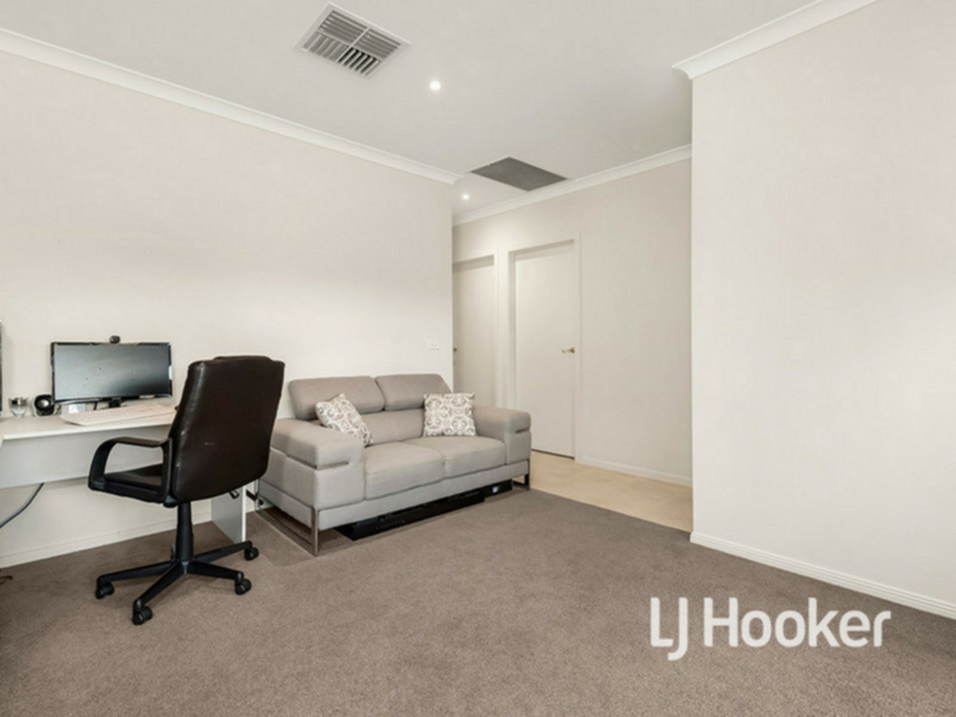 176 Saltwater Promenade, POINT COOK