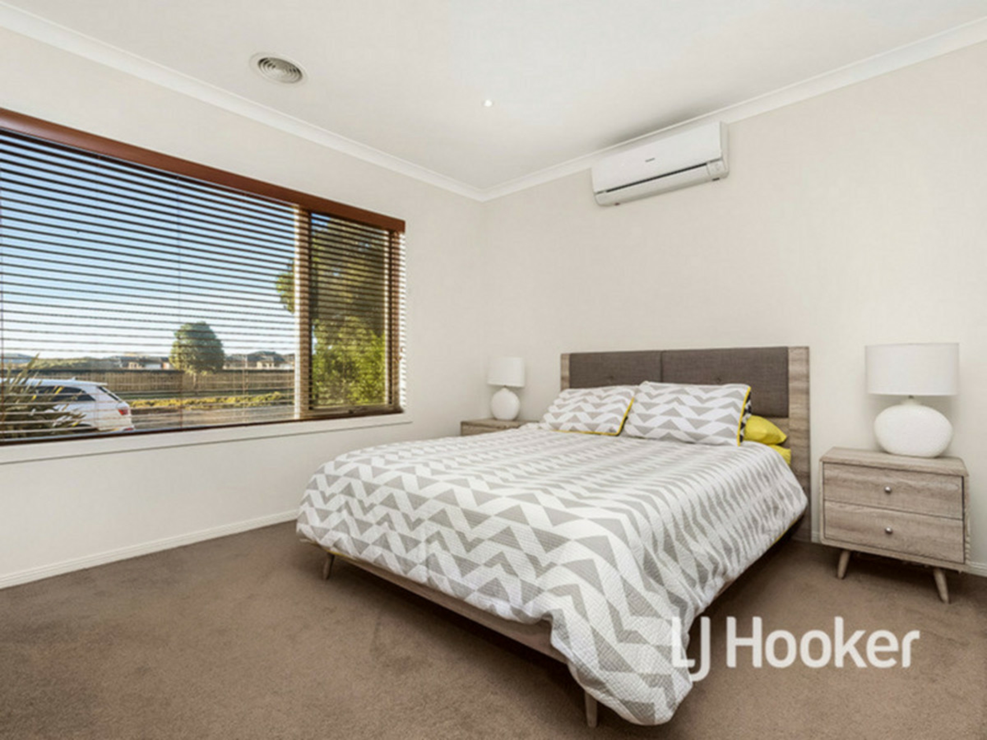 176 Saltwater Promenade, POINT COOK