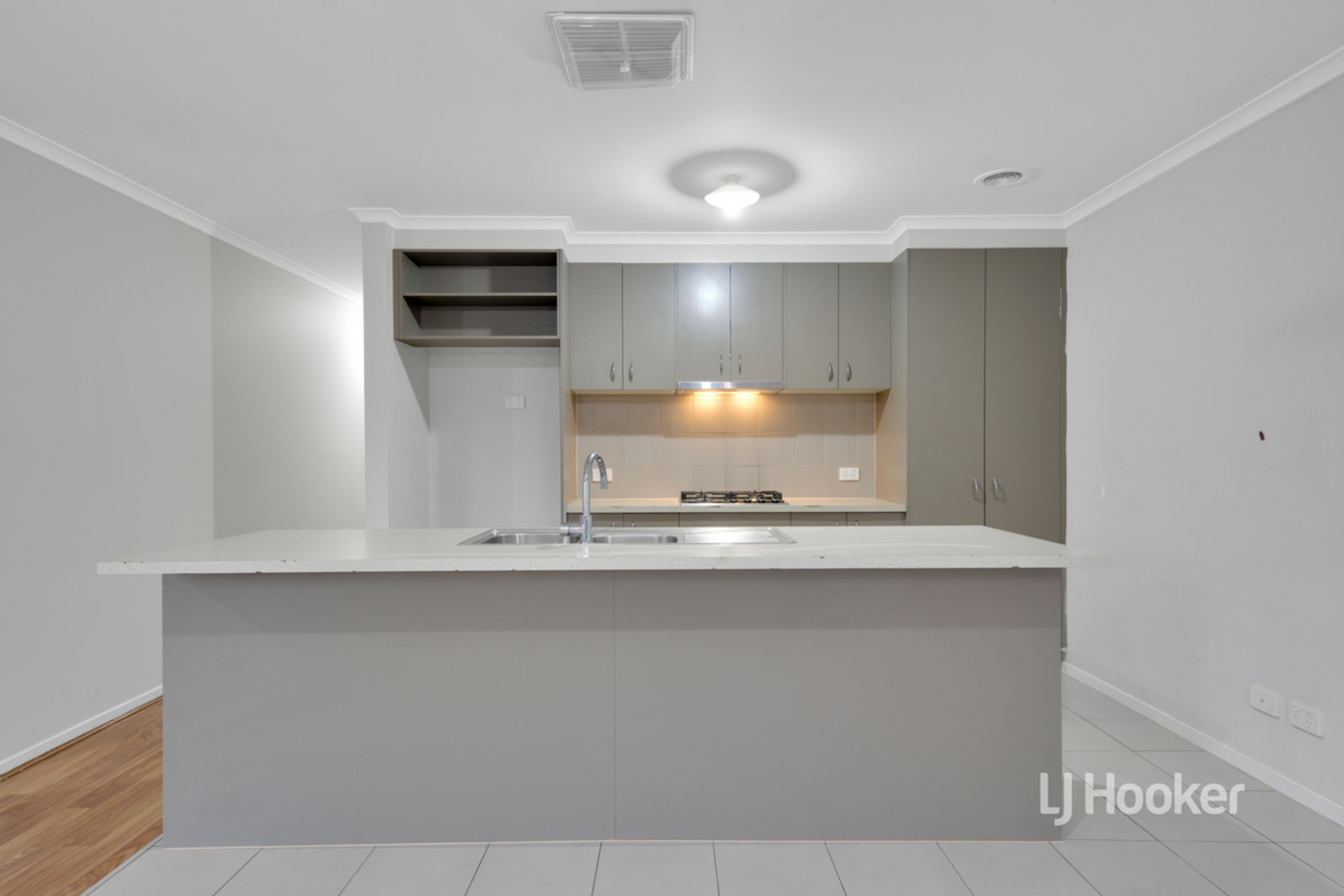 28 Blue Jay Crescent, TARNEIT