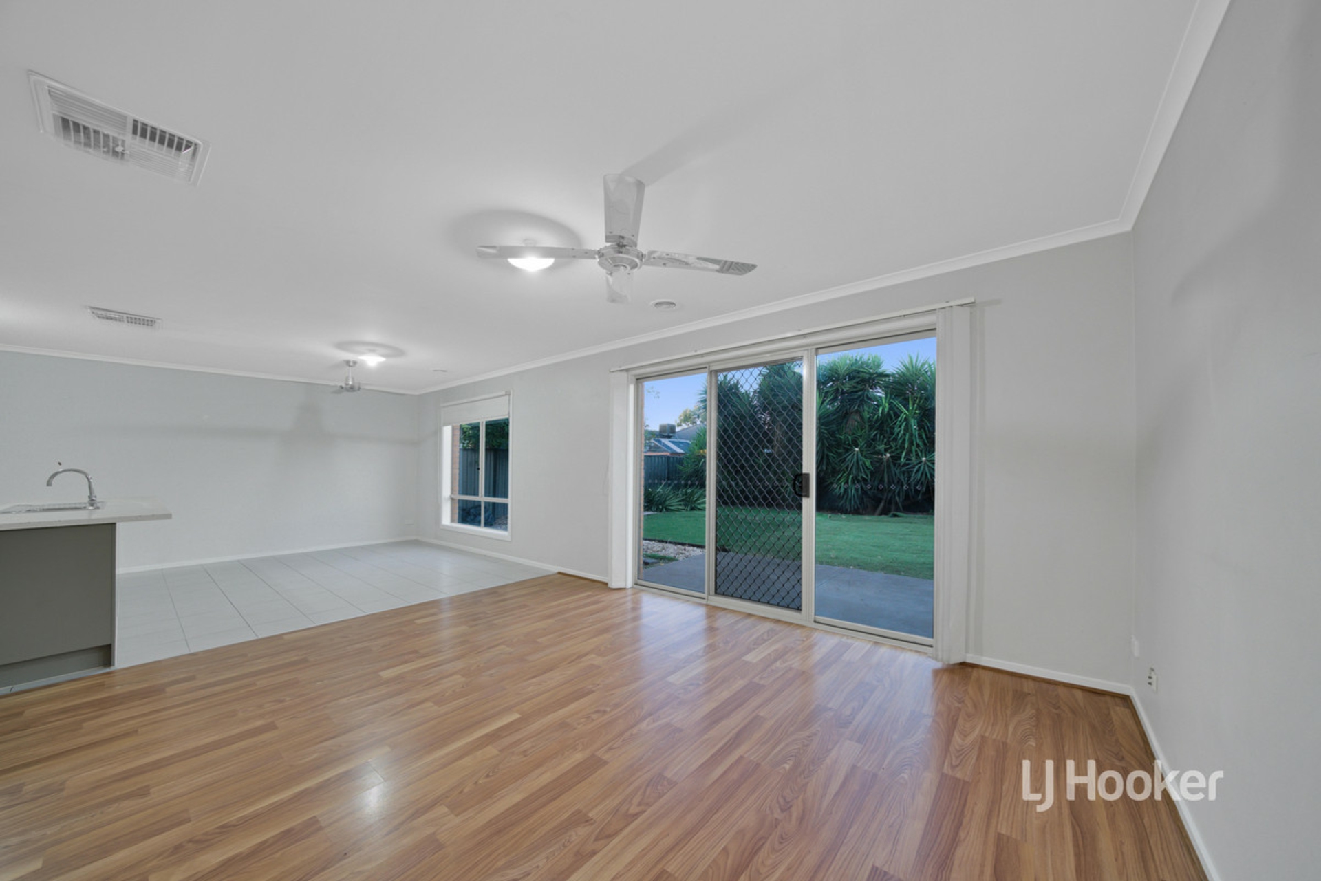 28 Blue Jay Crescent, TARNEIT