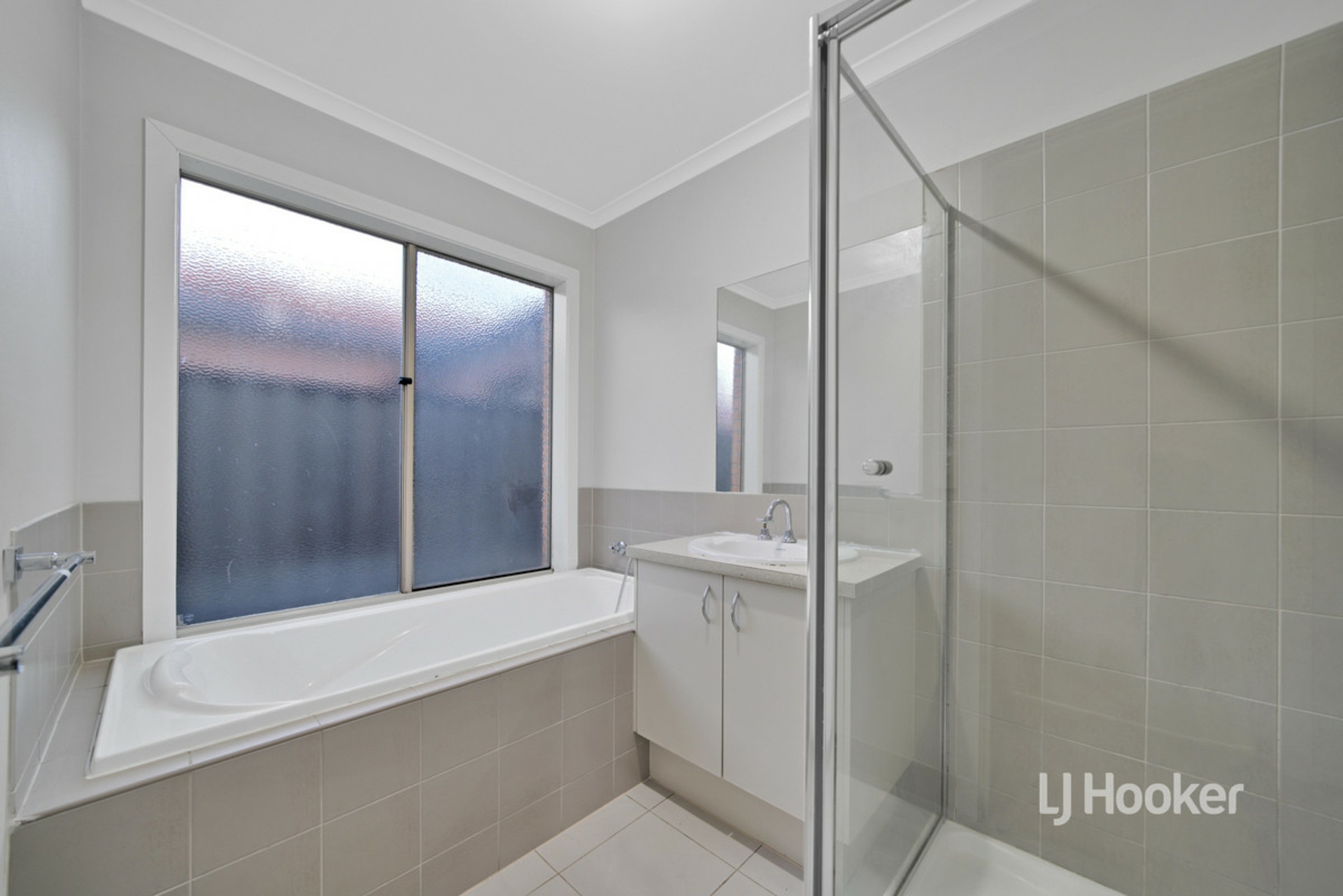 28 Blue Jay Crescent, TARNEIT