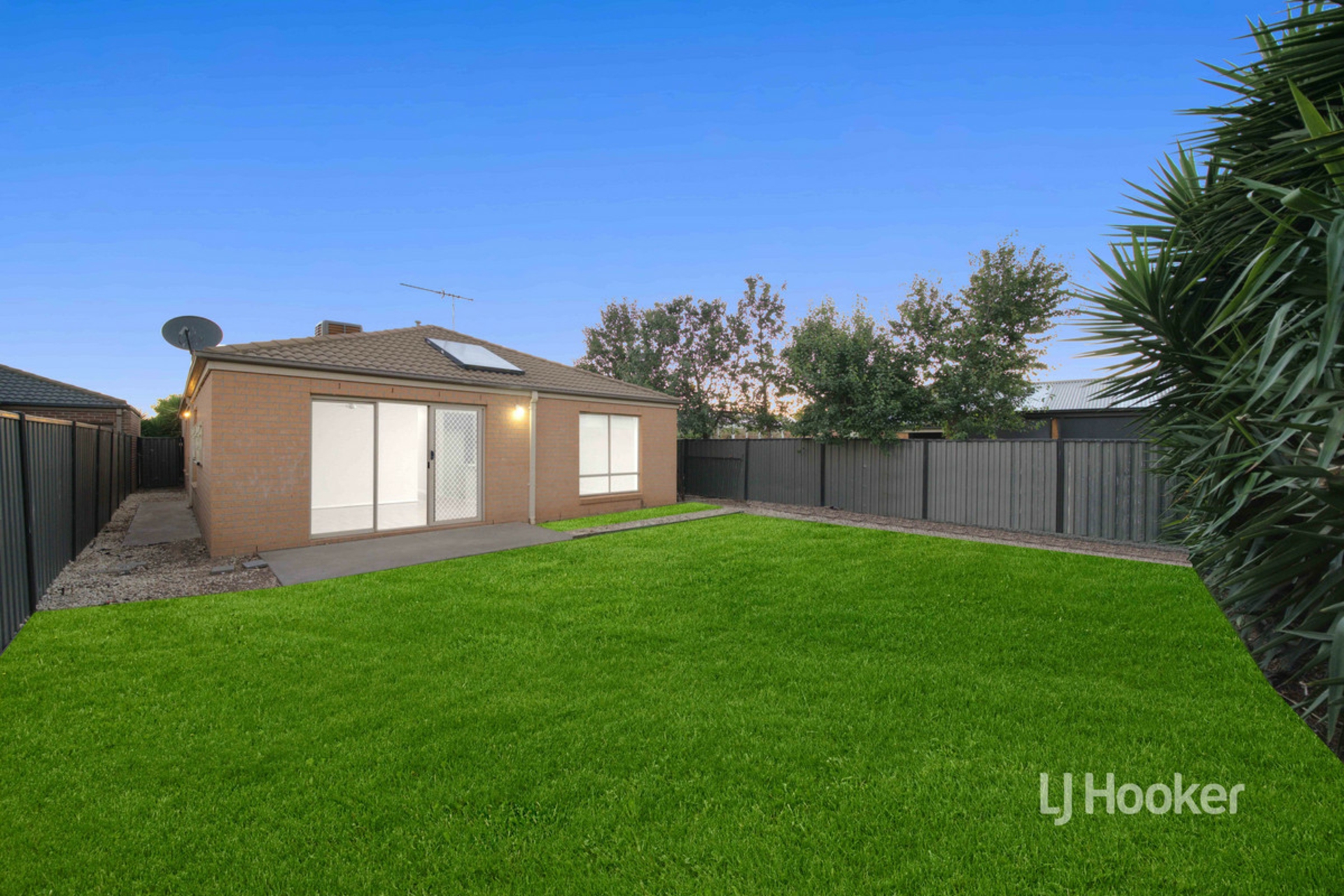 28 Blue Jay Crescent, TARNEIT