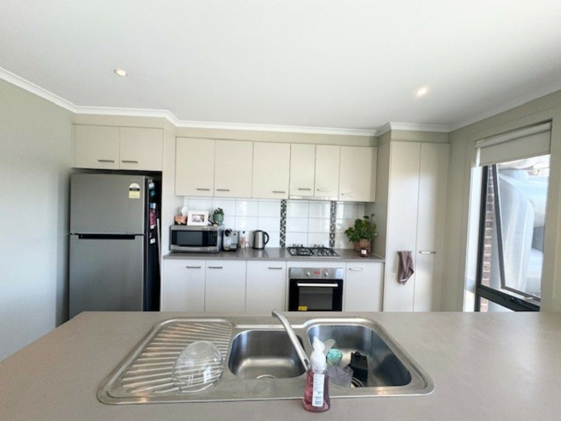 2/181 Riversdale Drive, TARNEIT