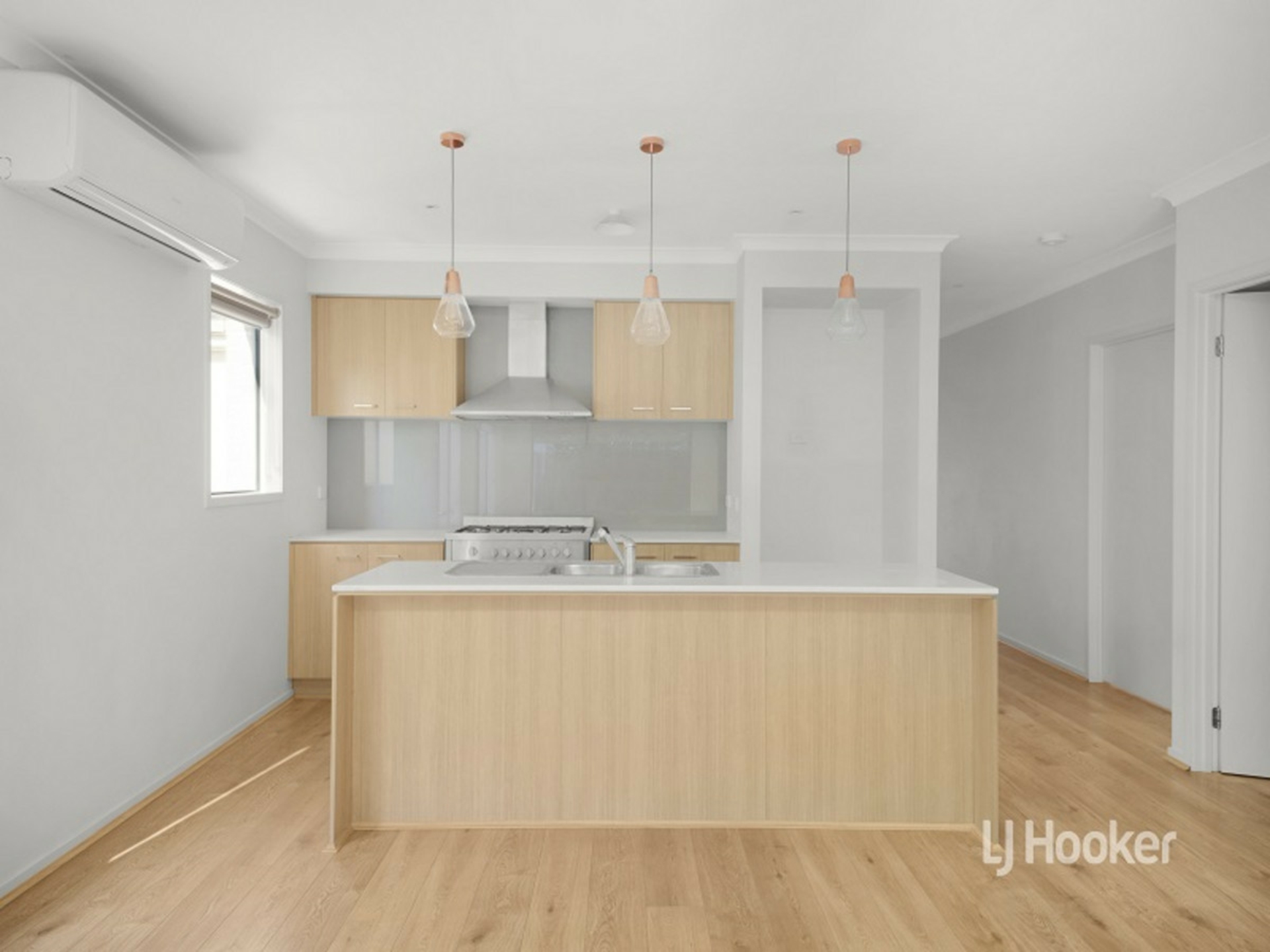 4 Flatbush Avenue, POINT COOK