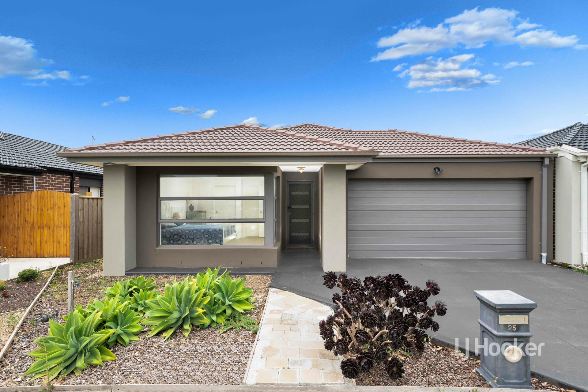 25 Squadron Road, POINT COOK