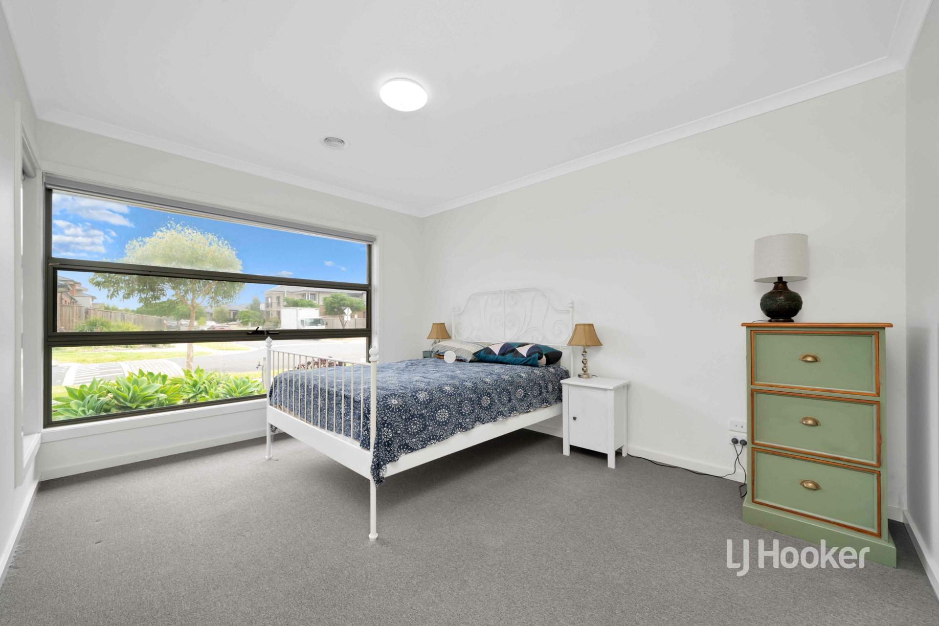 25 Squadron Road, POINT COOK