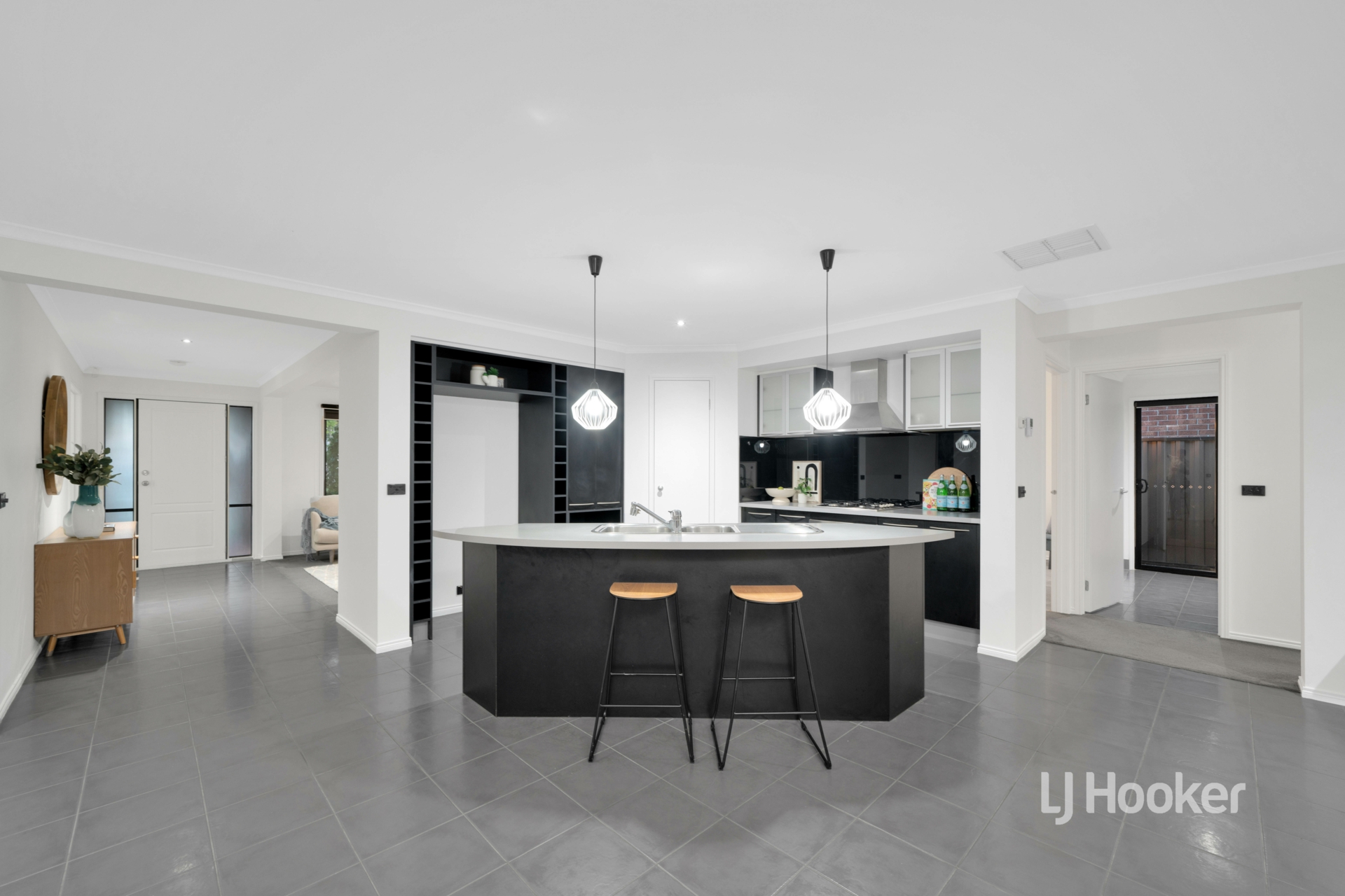 20 Juniper Avenue, POINT COOK