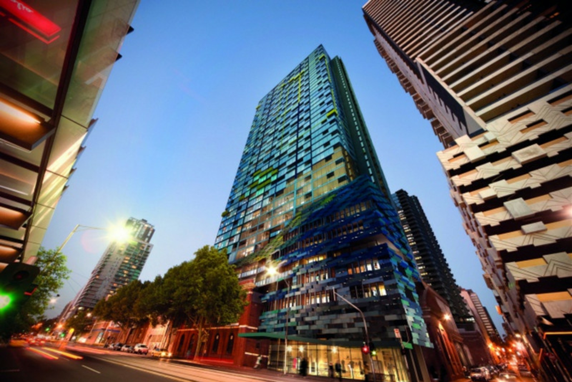 1711/220 Spencer Street, MELBOURNE