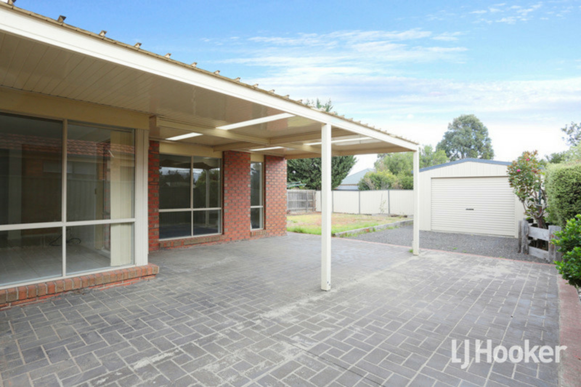 9 Beaumont Drive, POINT COOK
