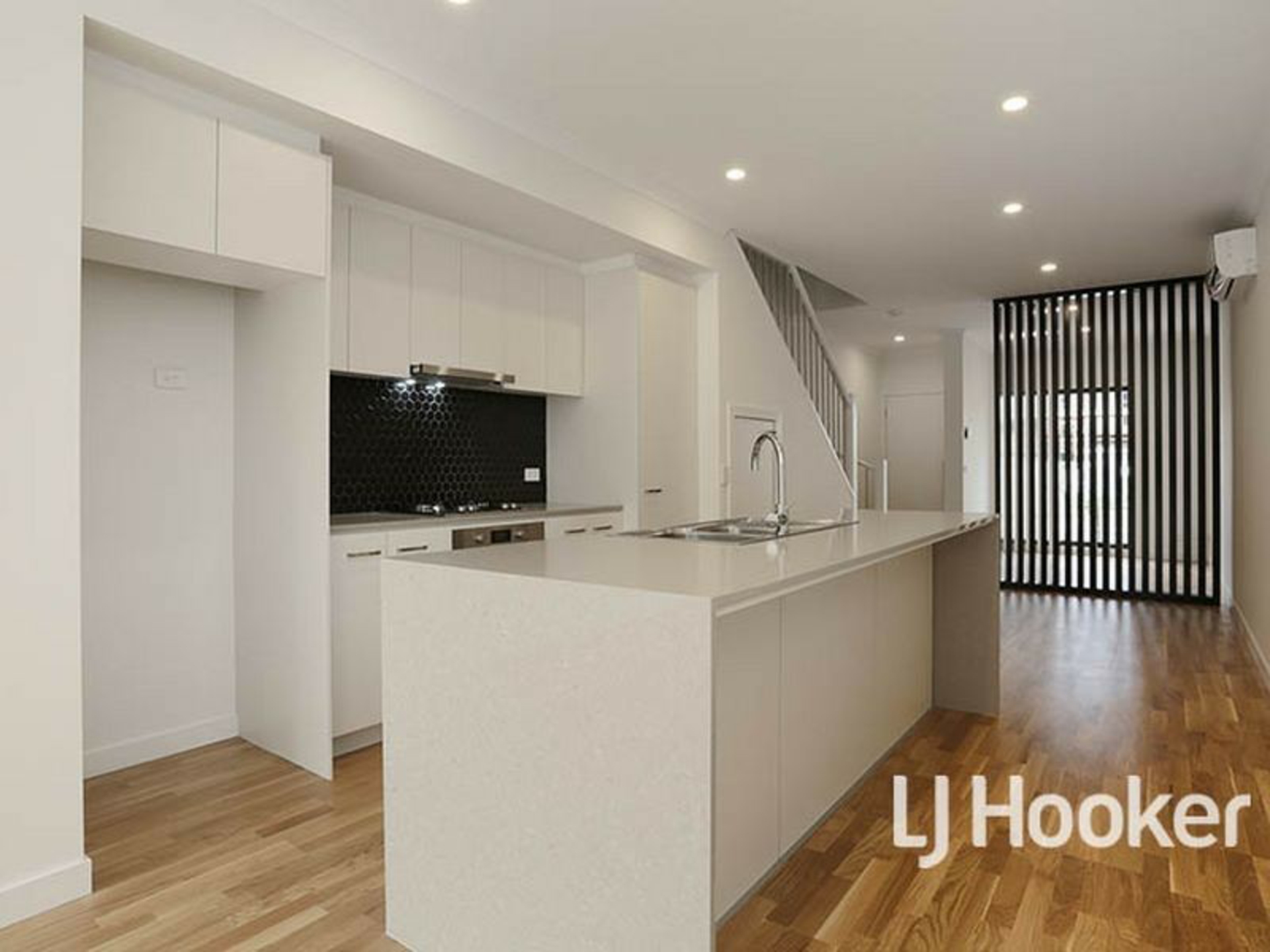 79 Waterhaven Boulevard, POINT COOK