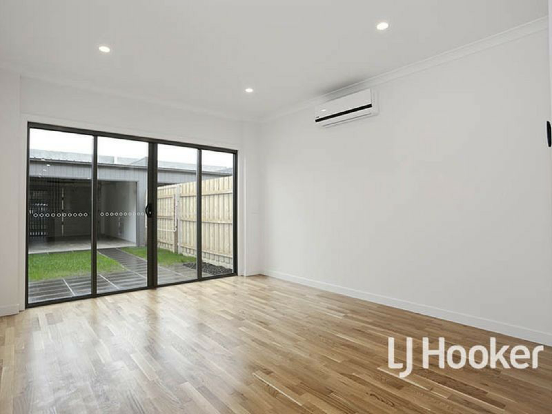 79 Waterhaven Boulevard, POINT COOK