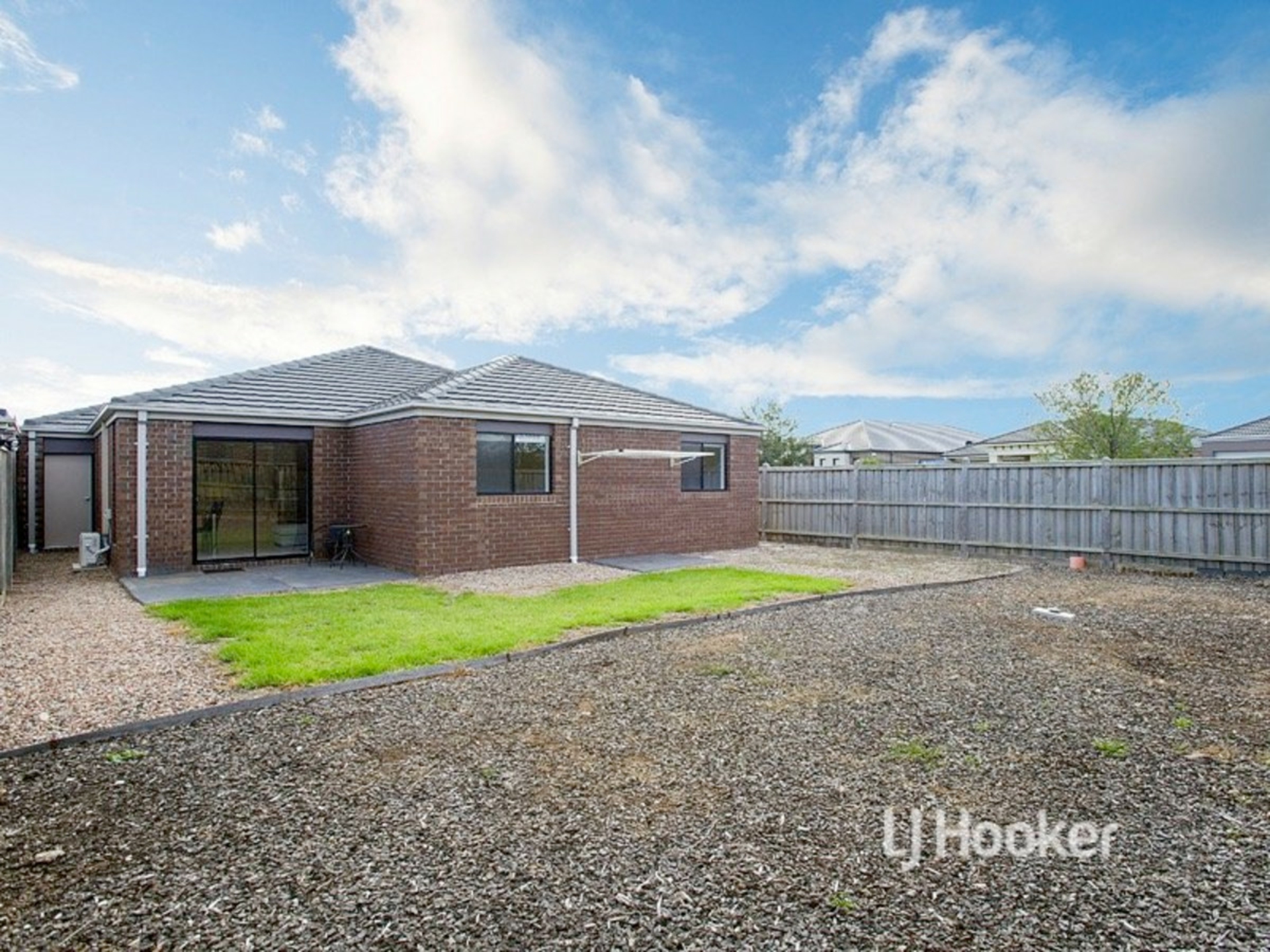 1 Lorne Way, POINT COOK