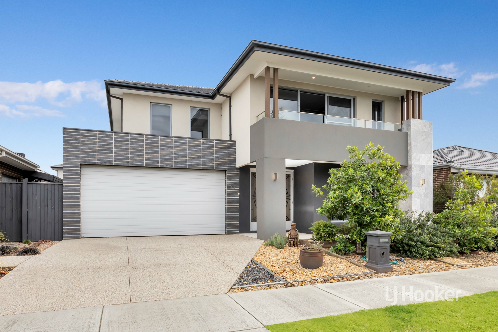 27 Liverpool Street, POINT COOK