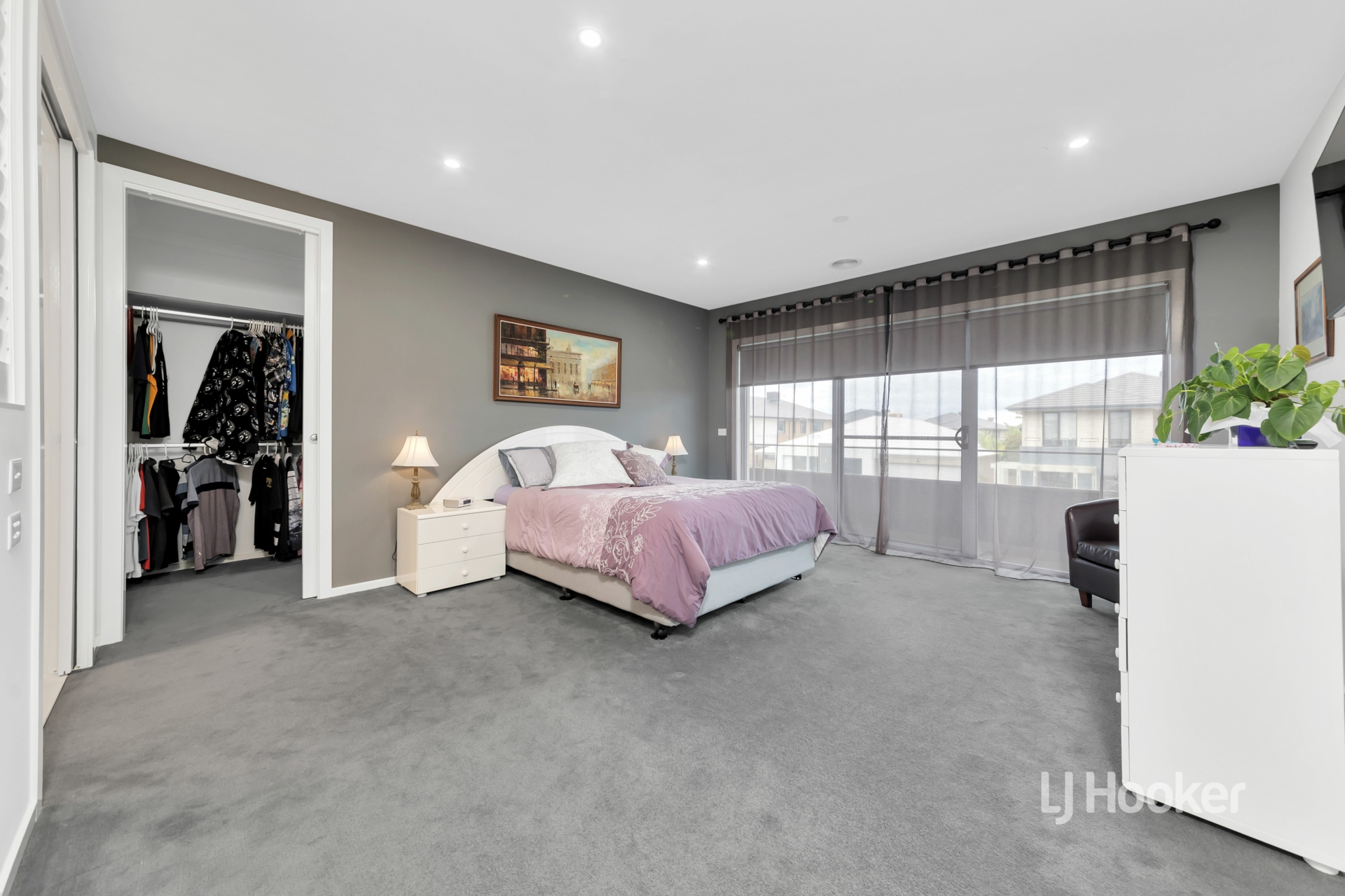 27 Liverpool Street, POINT COOK