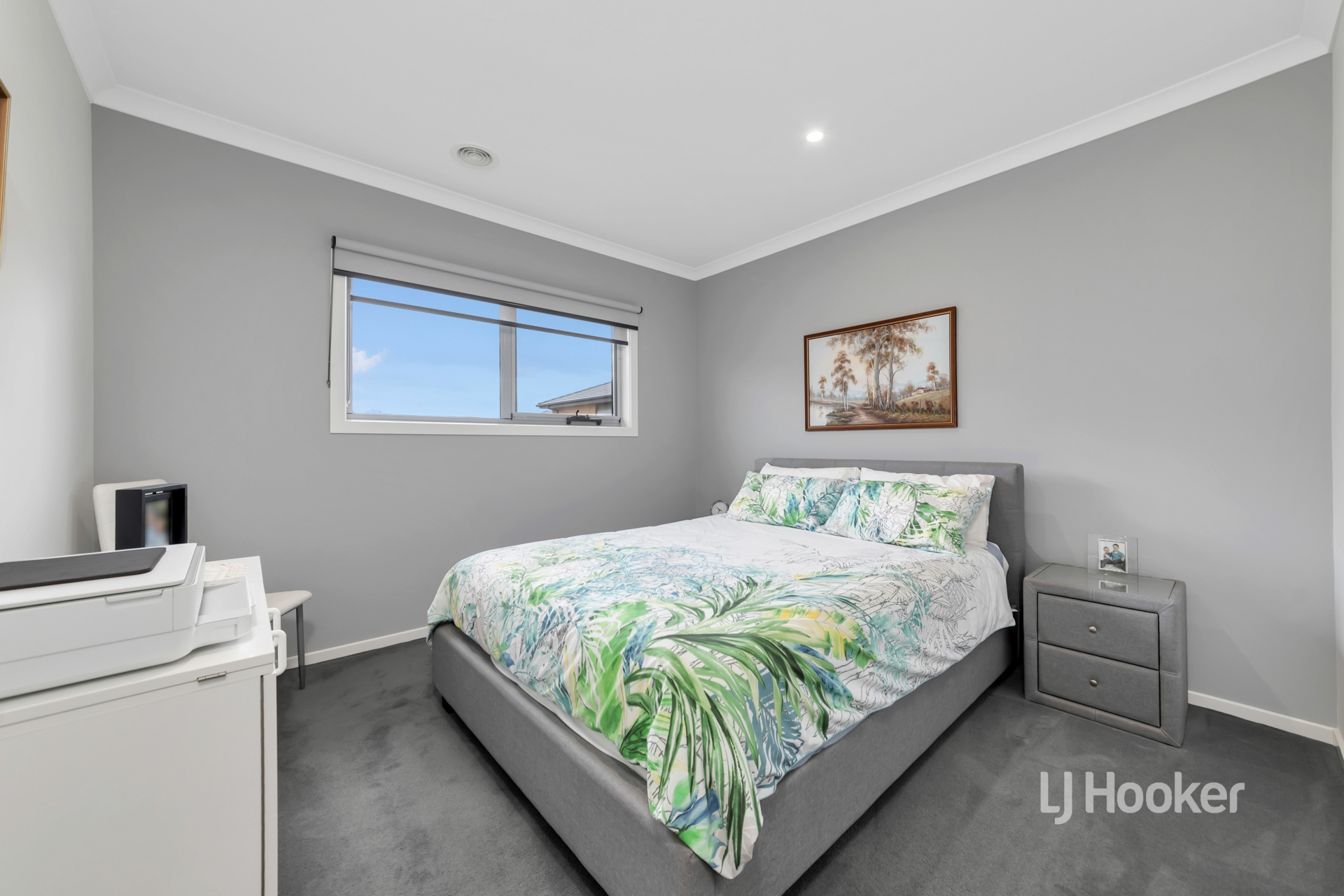 27 Liverpool Street, POINT COOK