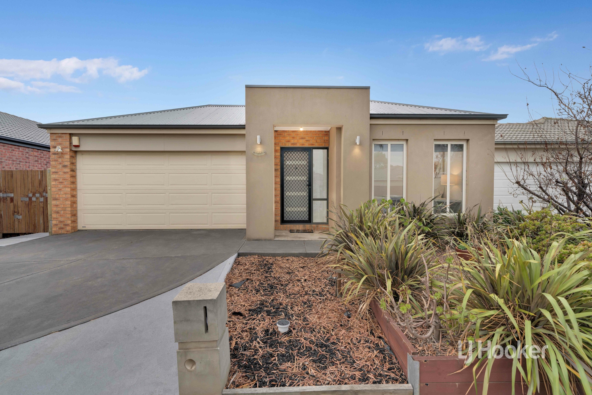 37 Baltic Circuit, POINT COOK